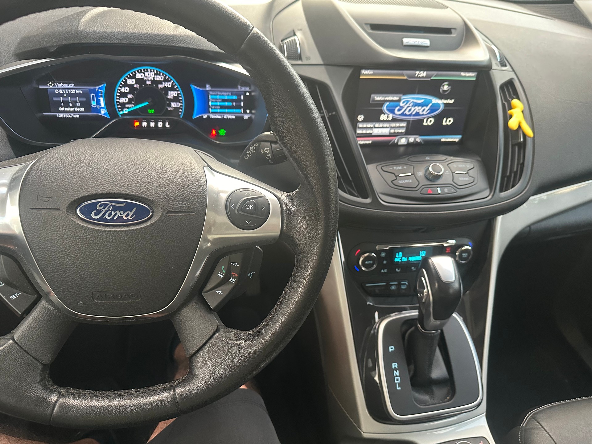FORD C-Max 2.0 PHEV Energi CVT-image-10