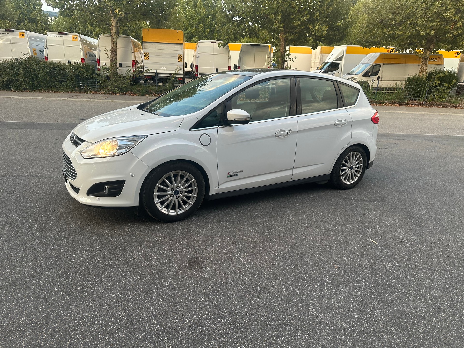 FORD C-Max 2.0 PHEV Energi CVT-image-0