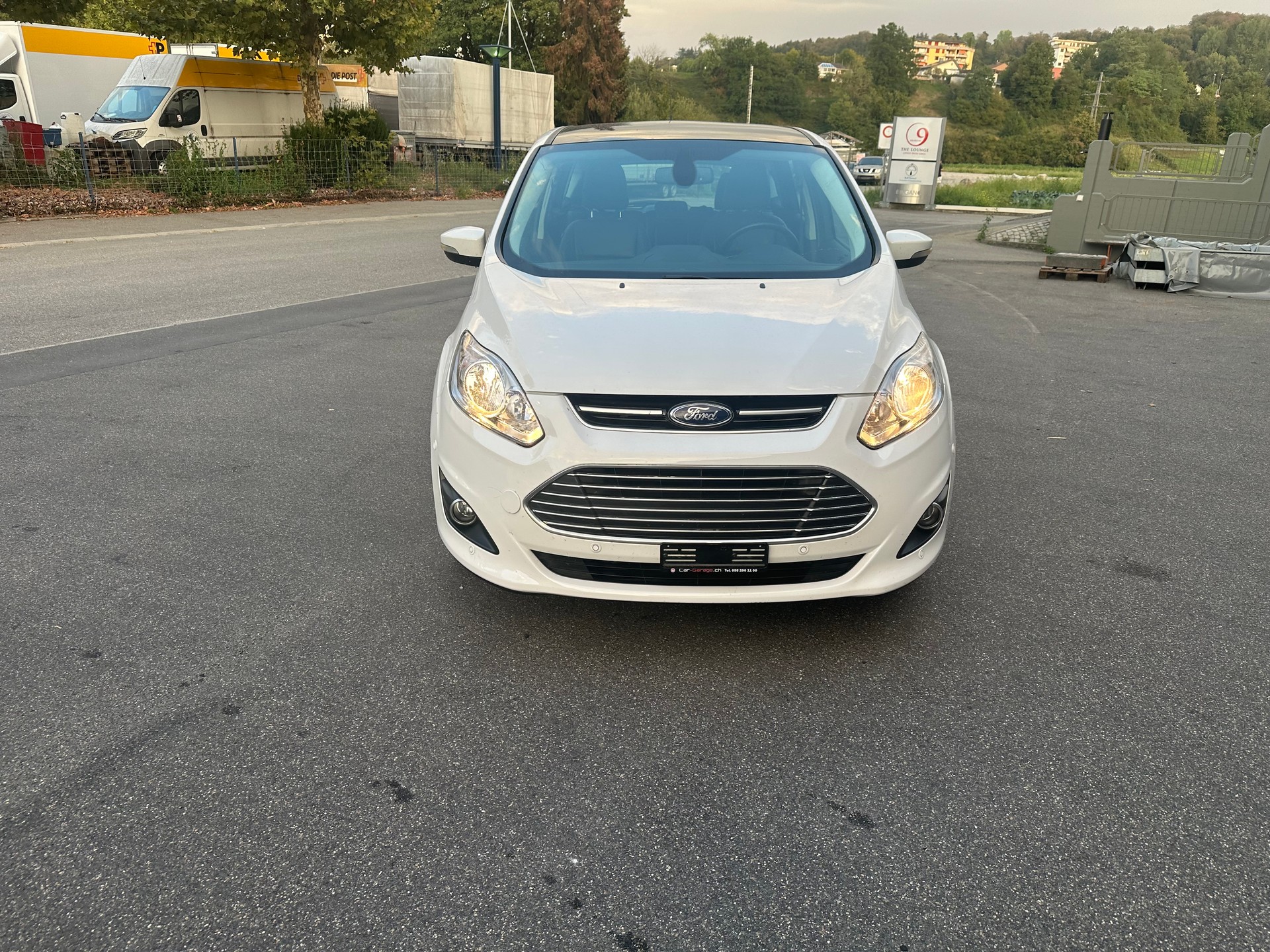 FORD C-Max 2.0 PHEV Energi CVT-image-2