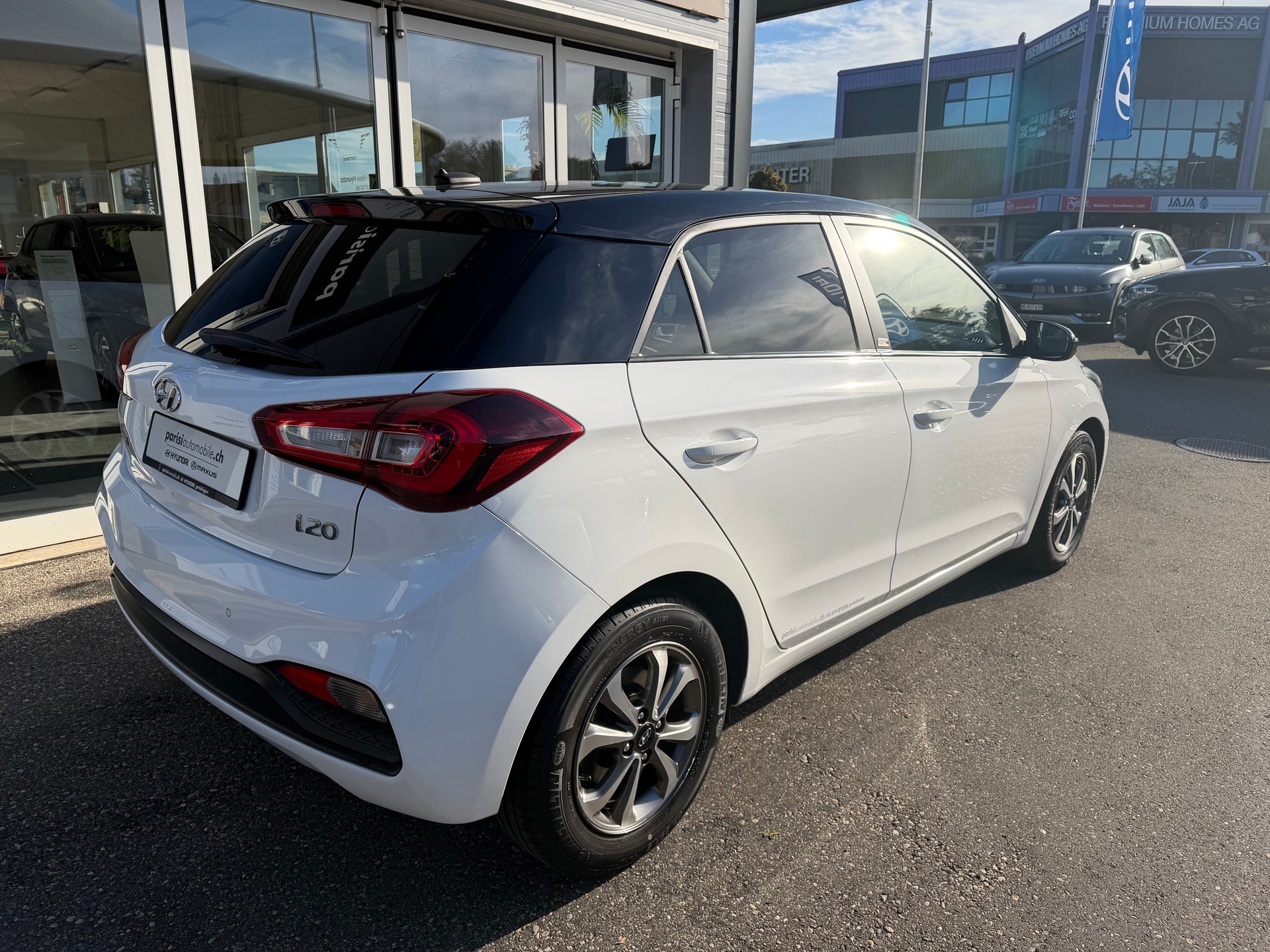 HYUNDAI i20 1.0 T-GDi Amplia-image-14