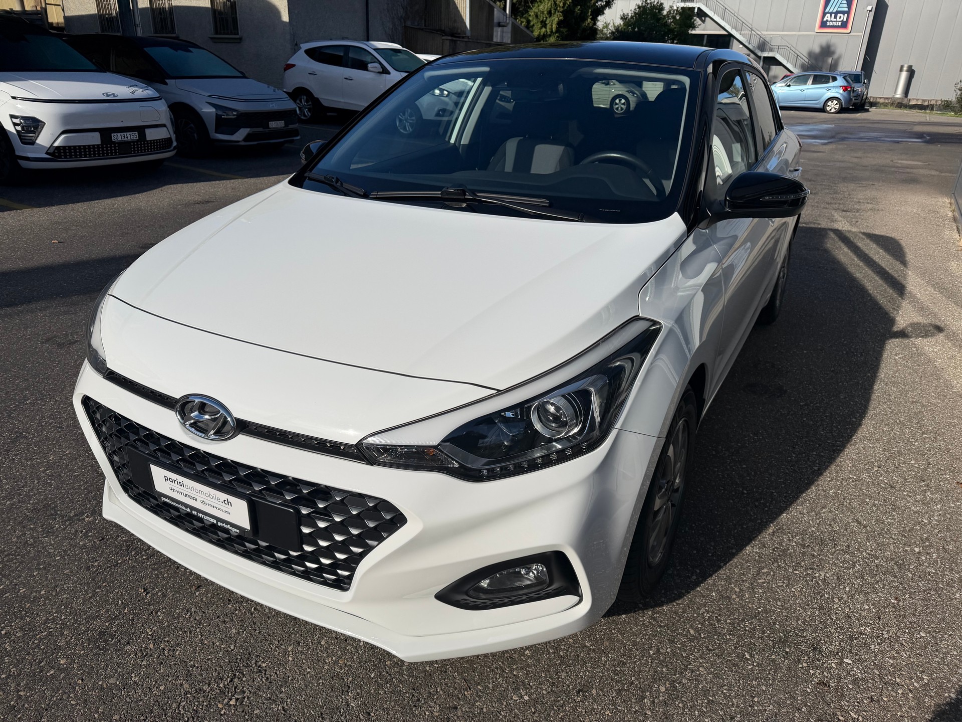 HYUNDAI i20 1.0 T-GDi Amplia-image-13