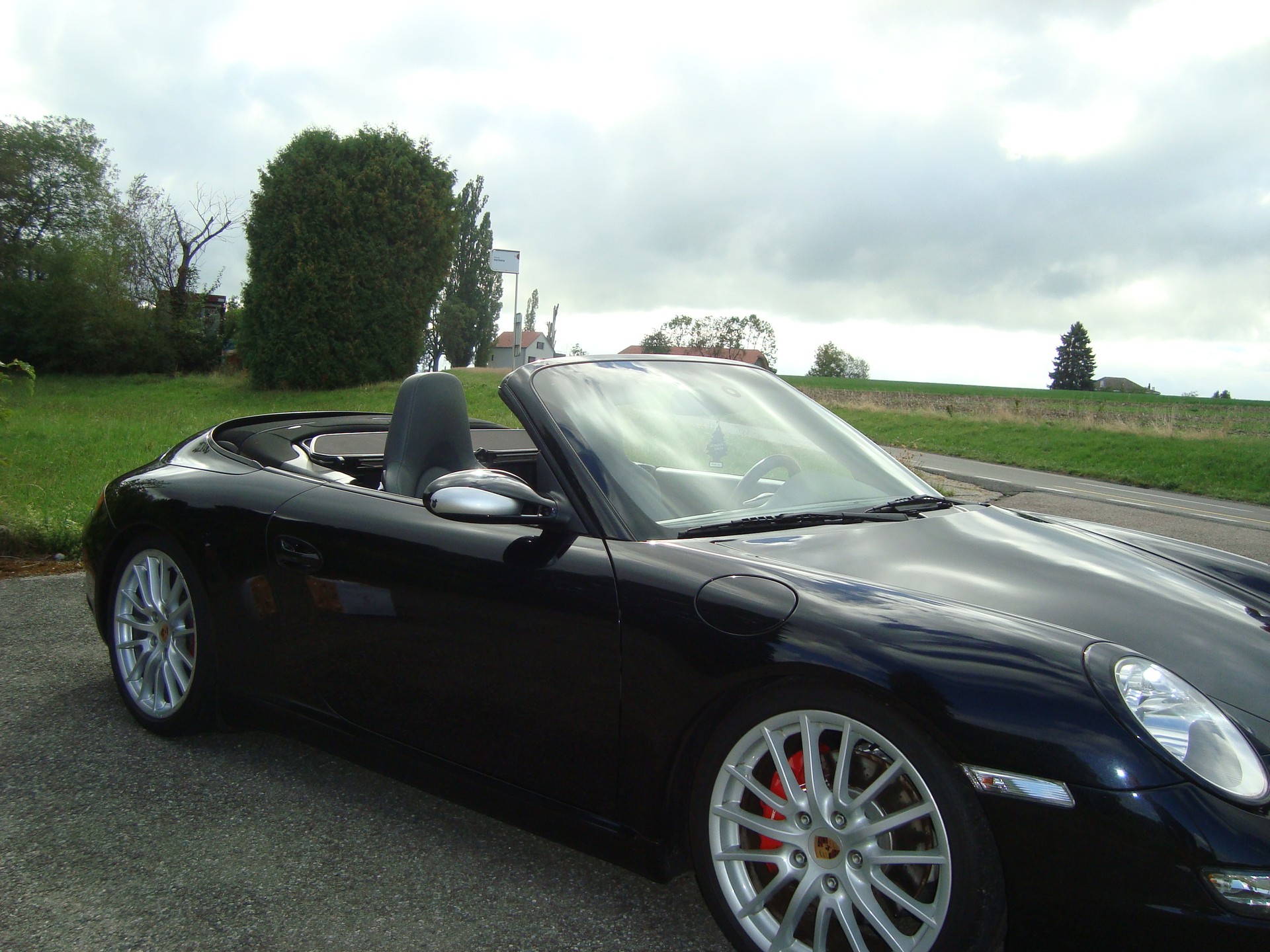 PORSCHE 911 Cabrio Carrera S-image-5