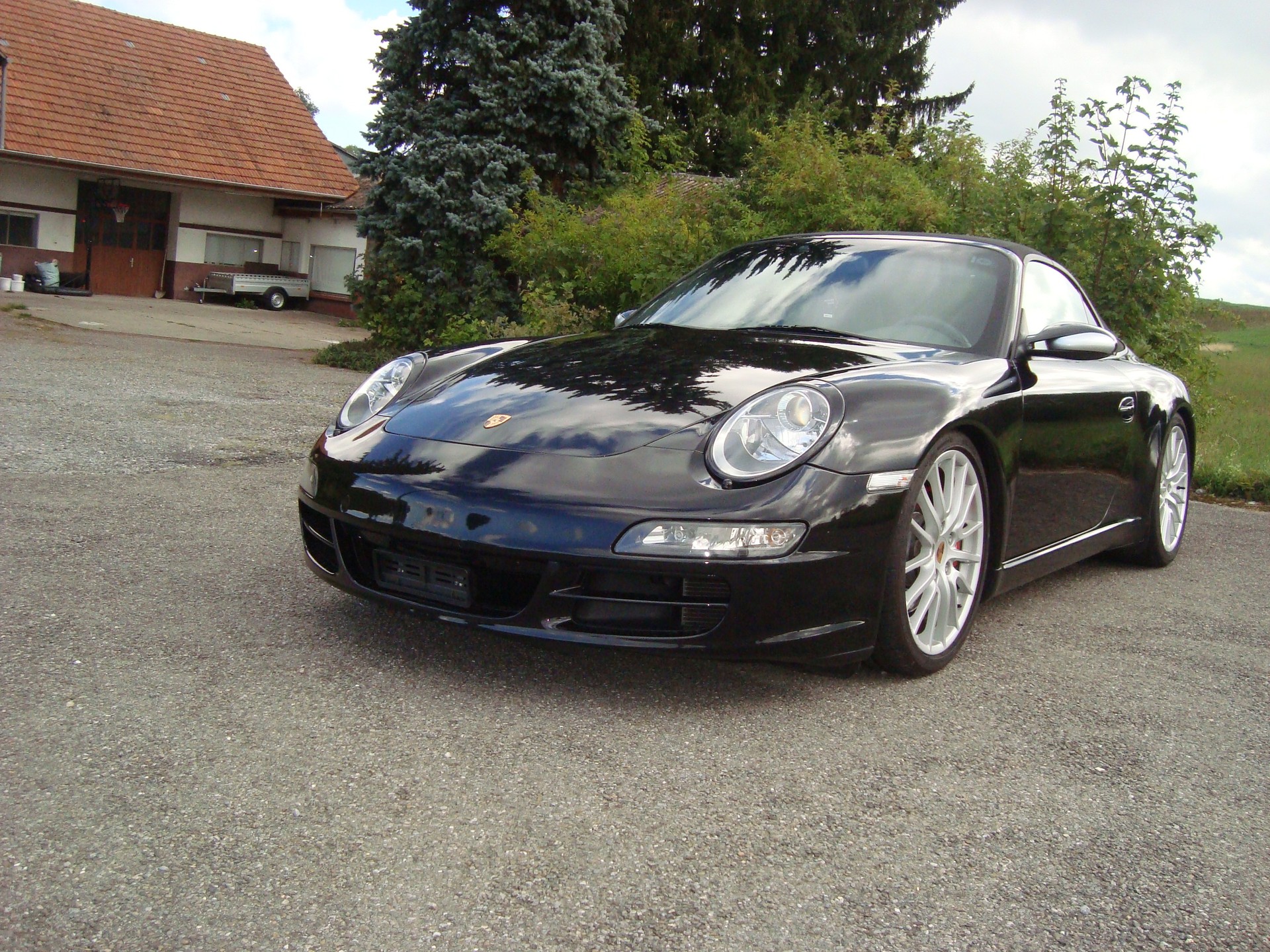 PORSCHE 911 Cabrio Carrera S-image-1