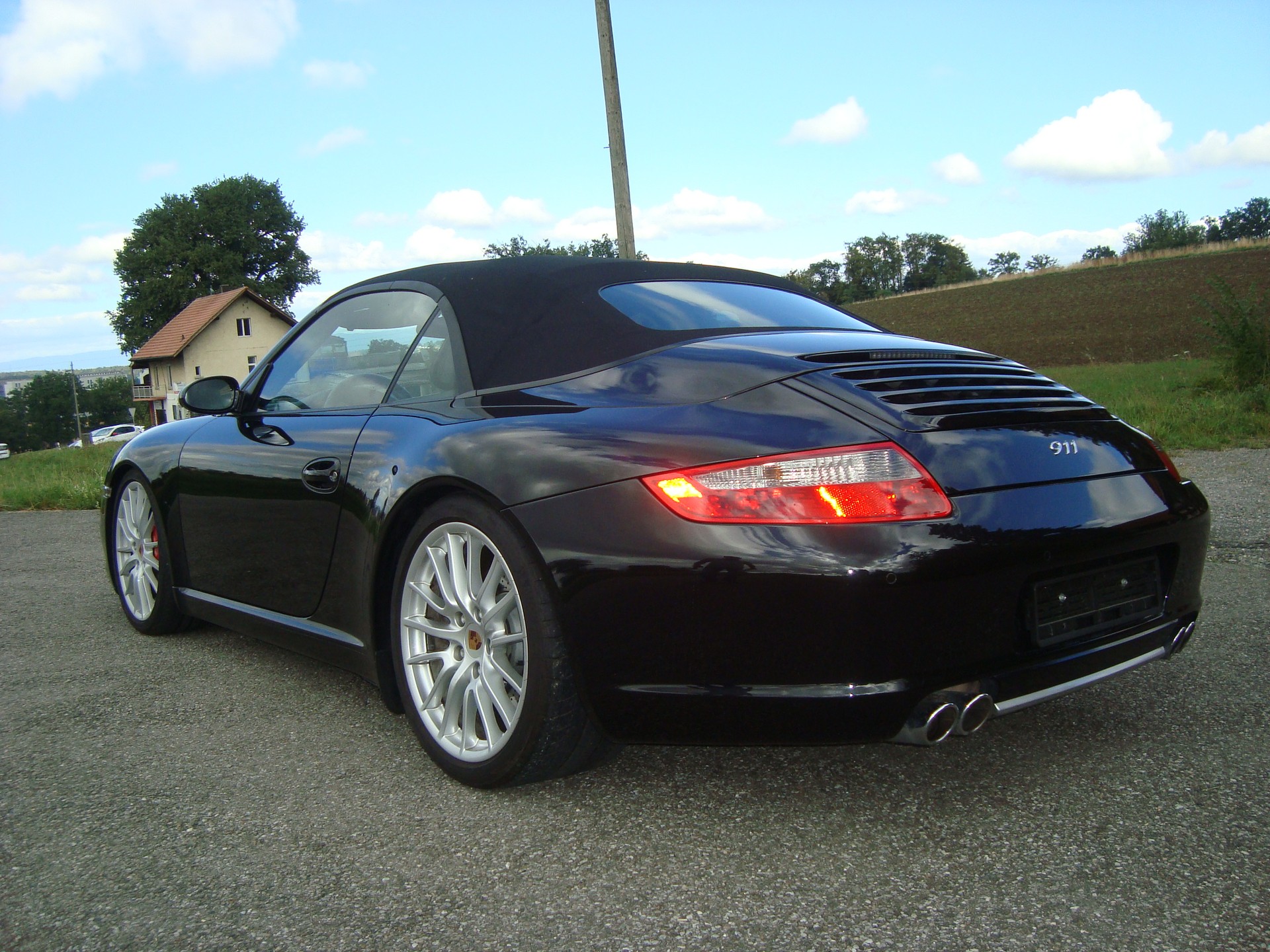 PORSCHE 911 Cabrio Carrera S-image-4