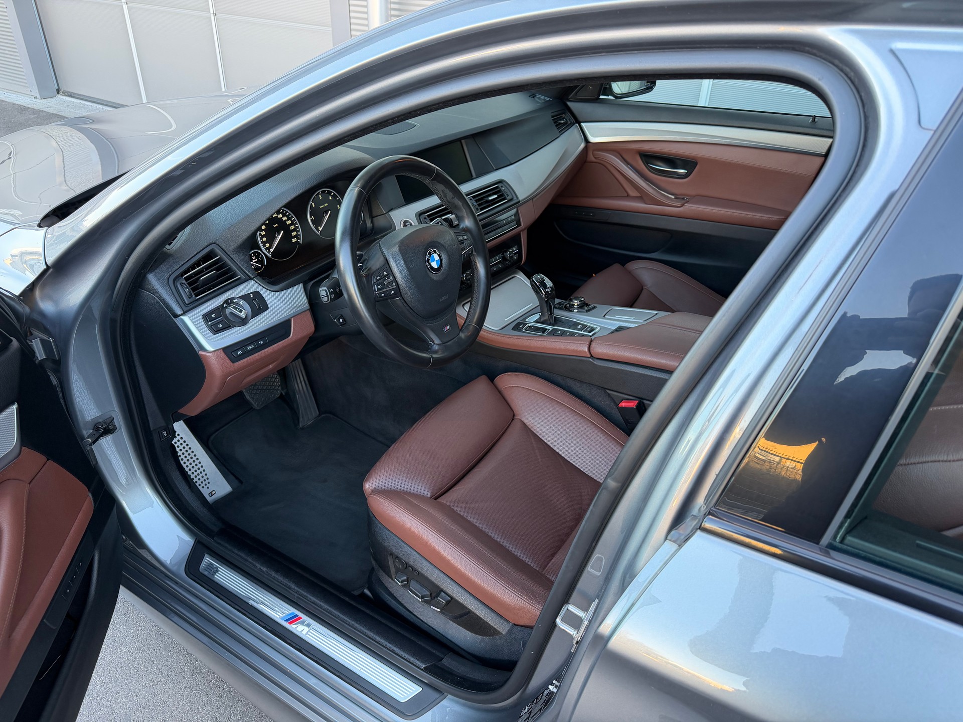 BMW 535d xDrive-image-4