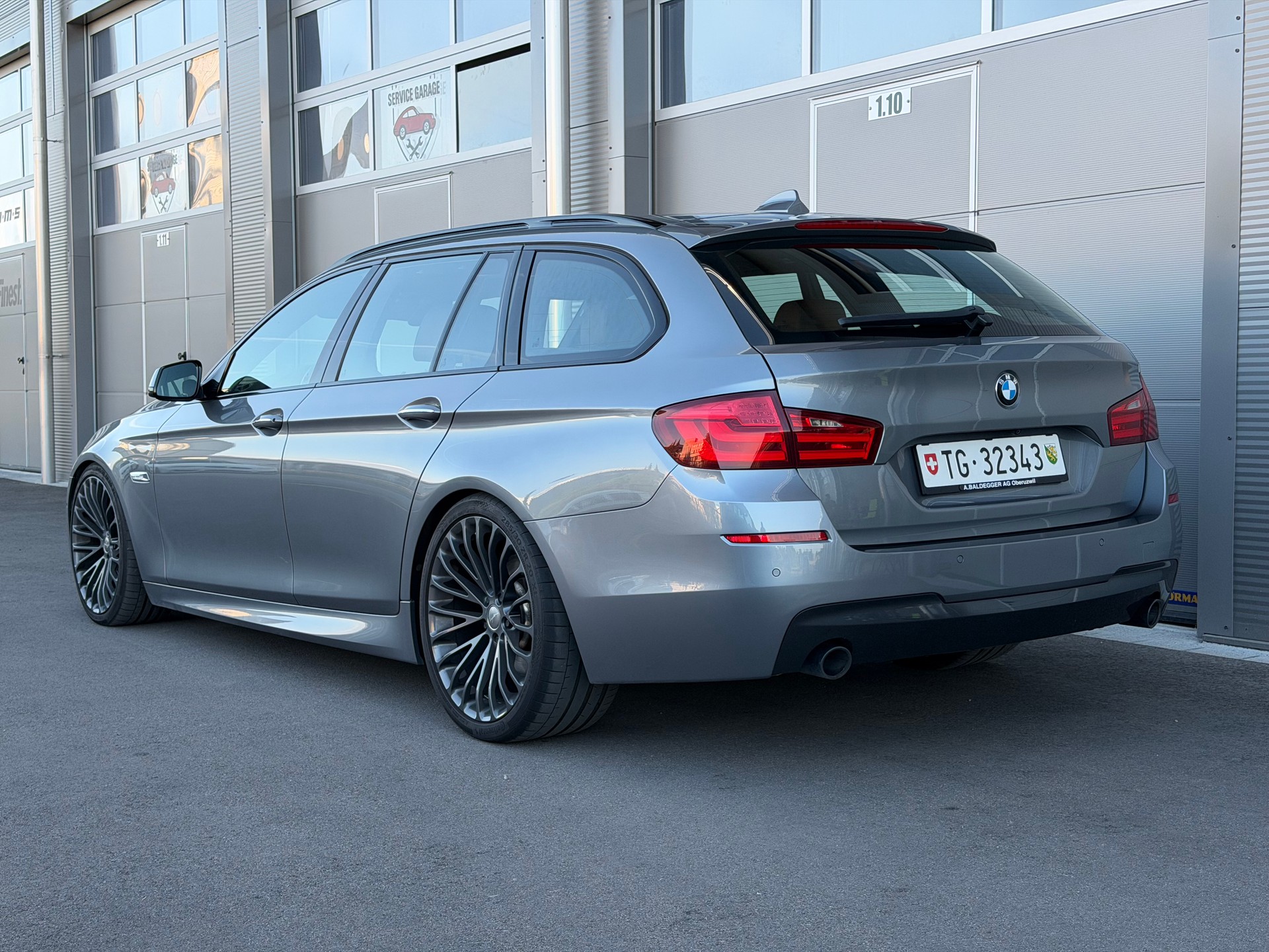 BMW 535d xDrive-image-2