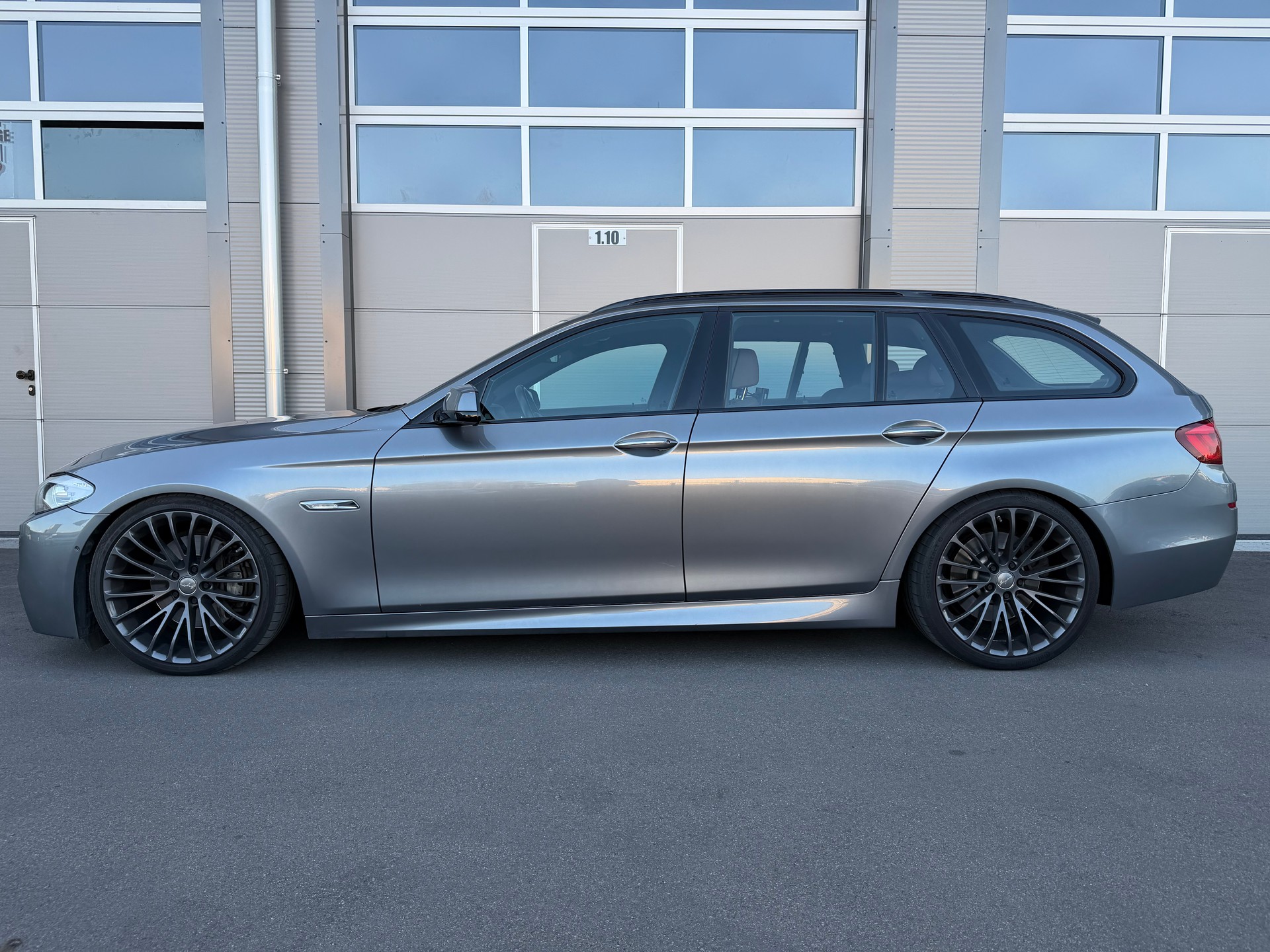 BMW 535d xDrive-image-1