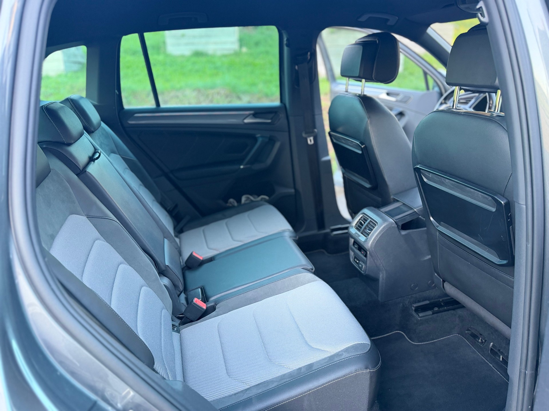VW 2.0 TDI SCR Highline DSG-image-5