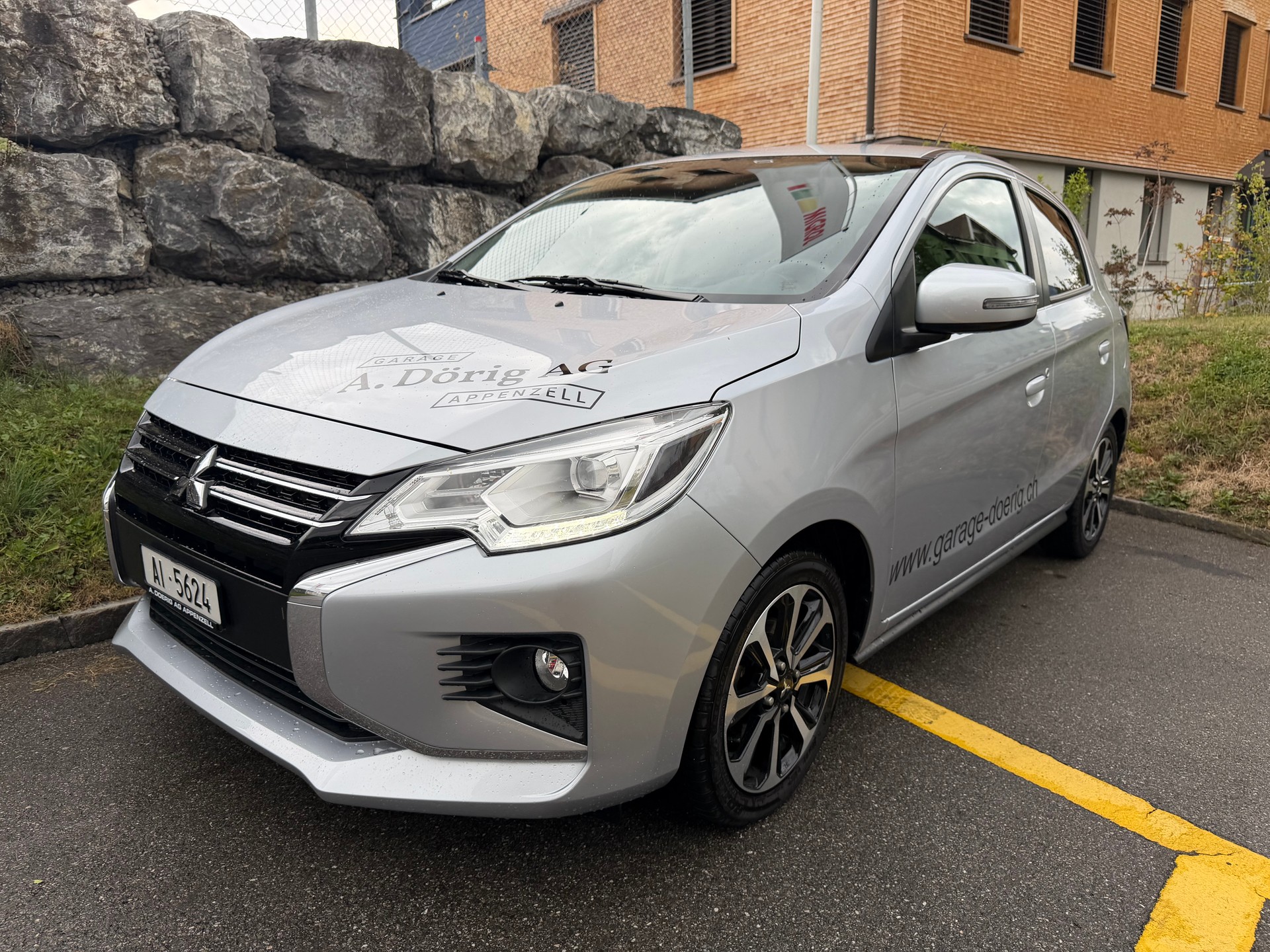 MITSUBISHI Space Star 1.2 CVT Intense+-image-0