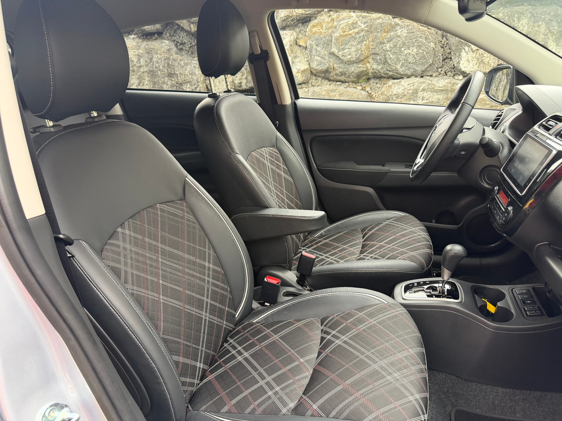 MITSUBISHI Space Star 1.2 CVT Intense+-image-8