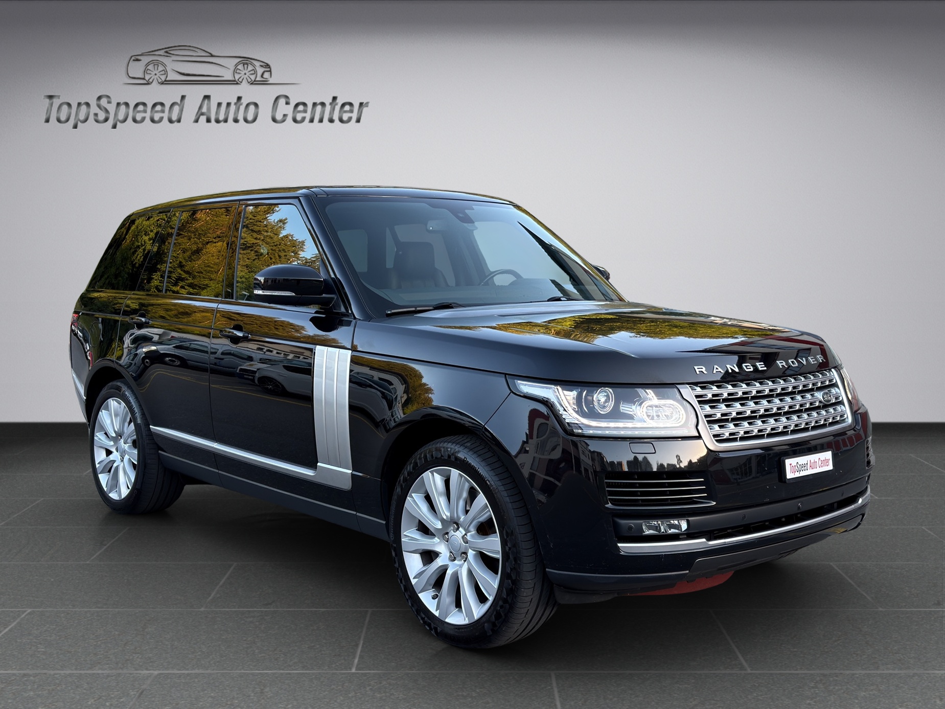 LAND ROVER Range Rover 4.4 SDV8 Vogue Automatic-image-2