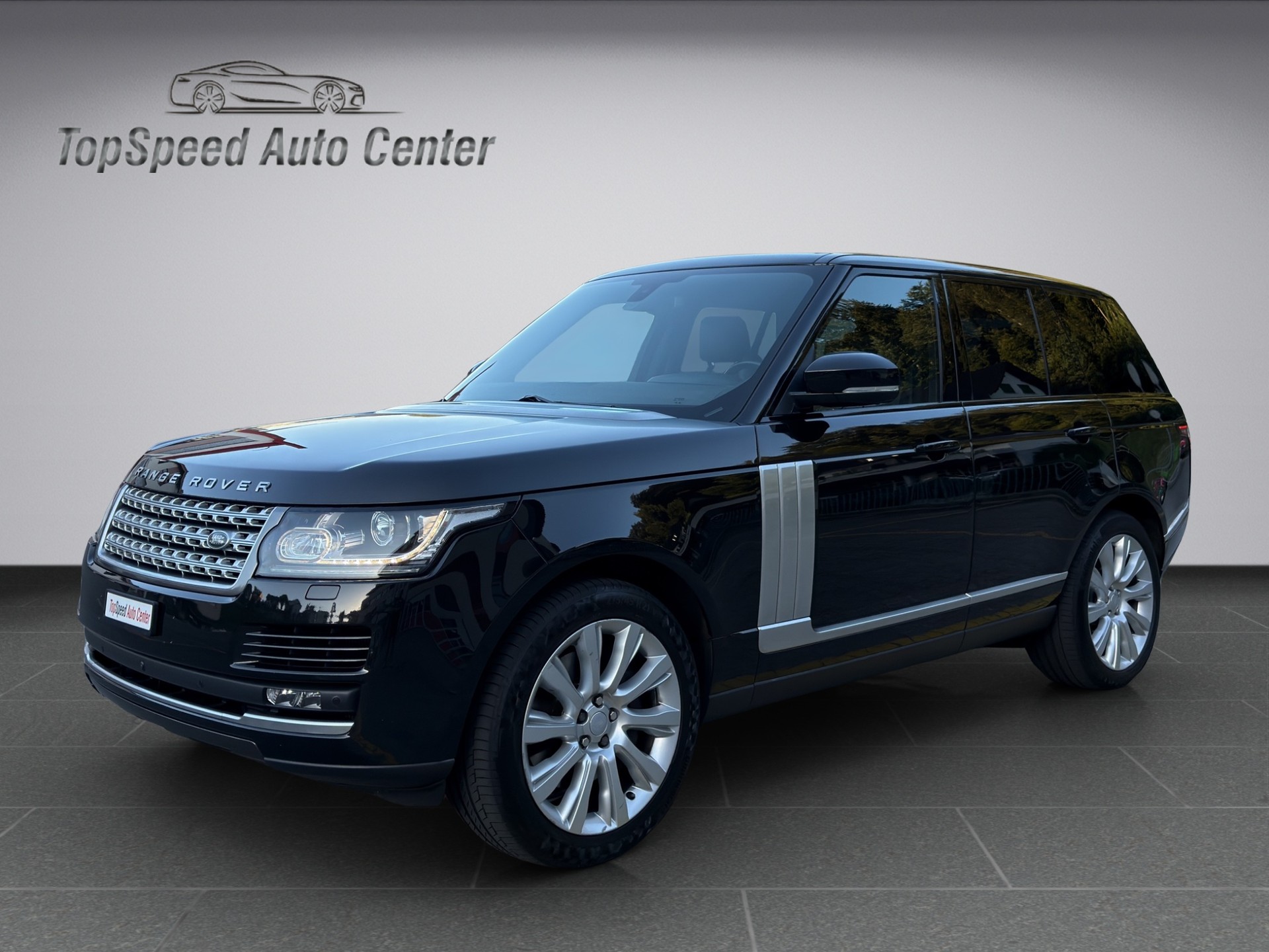LAND ROVER Range Rover 4.4 SDV8 Vogue Automatic-image-0