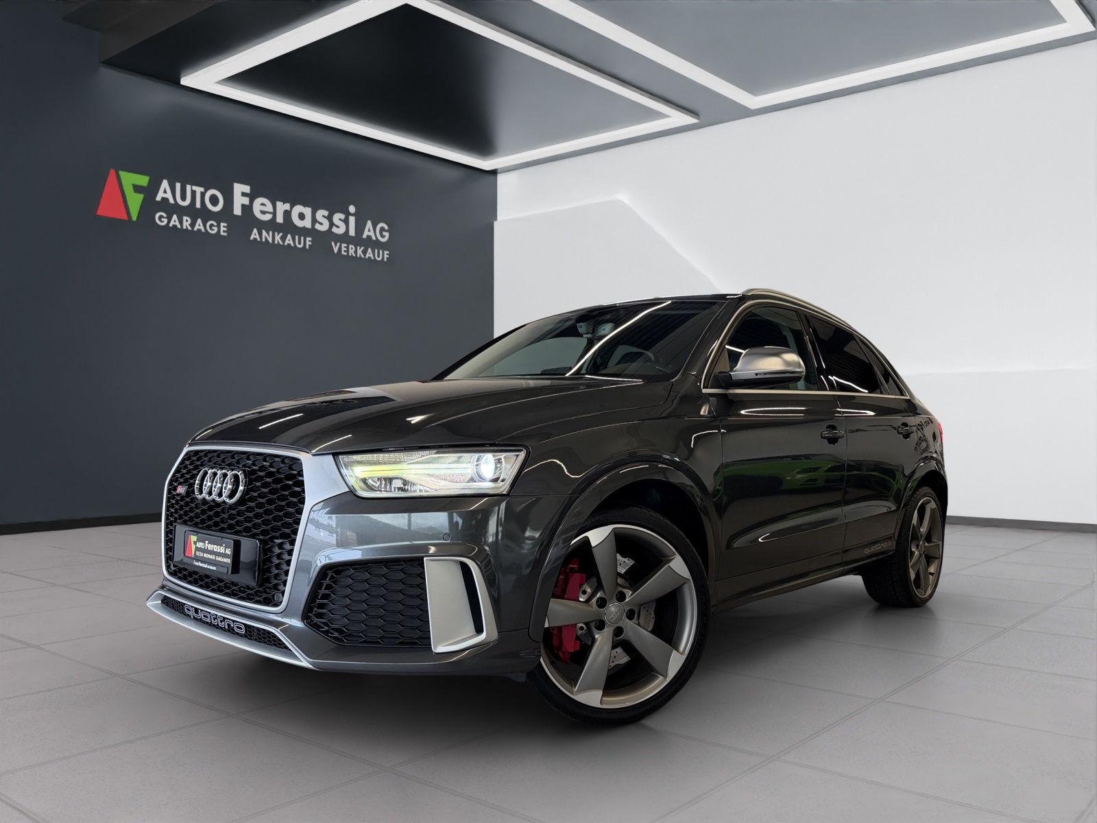 AUDI RS Q3 2.5 TFSI quattro S-tronic-image-0