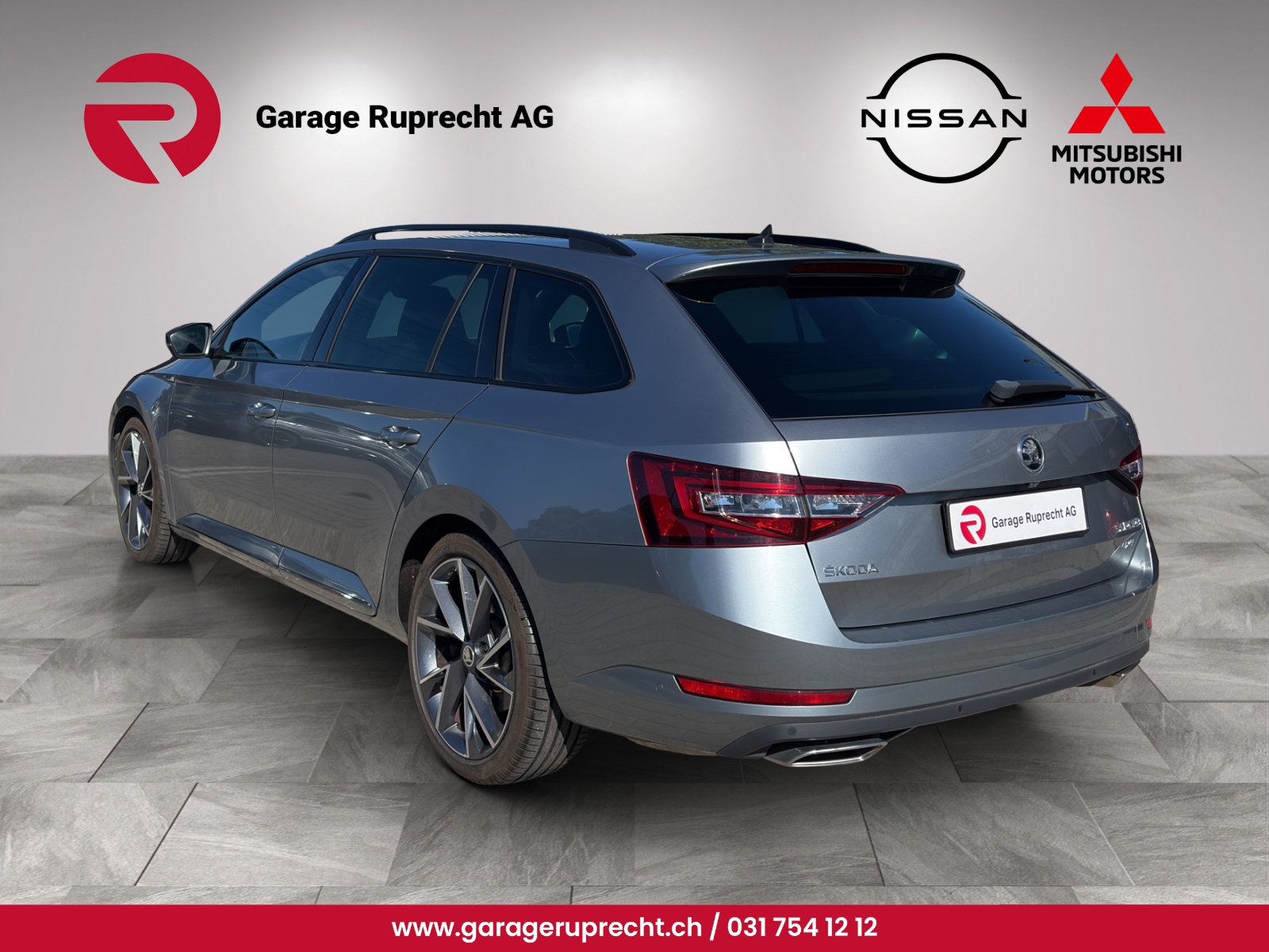 SKODA Superb Combi 2.0 TSI SportLine+ 4x4 DSG-image-2