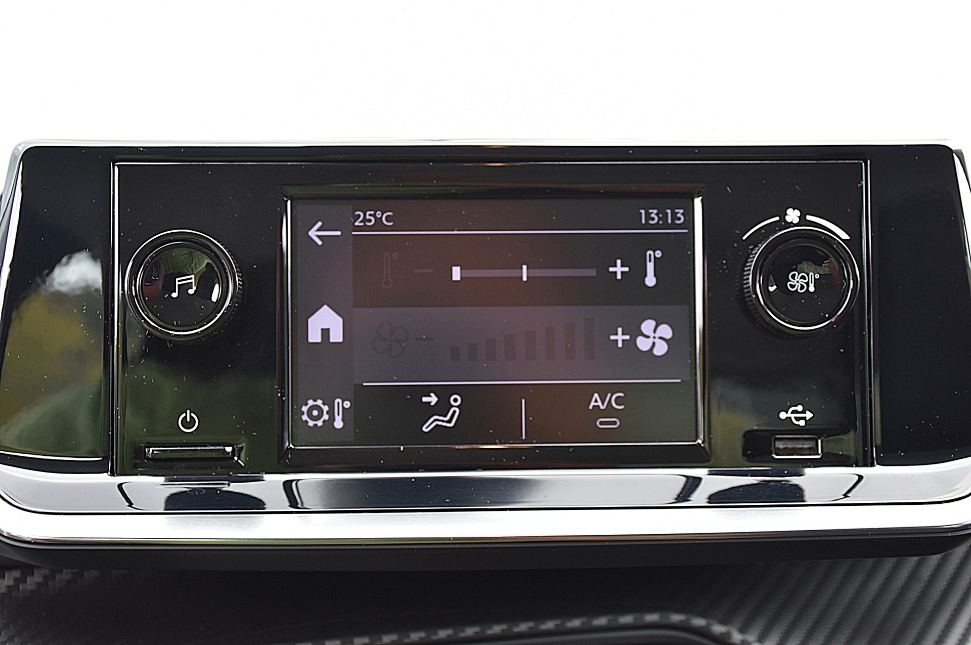 PEUGEOT 208 1.2 PureTech Like-image-11