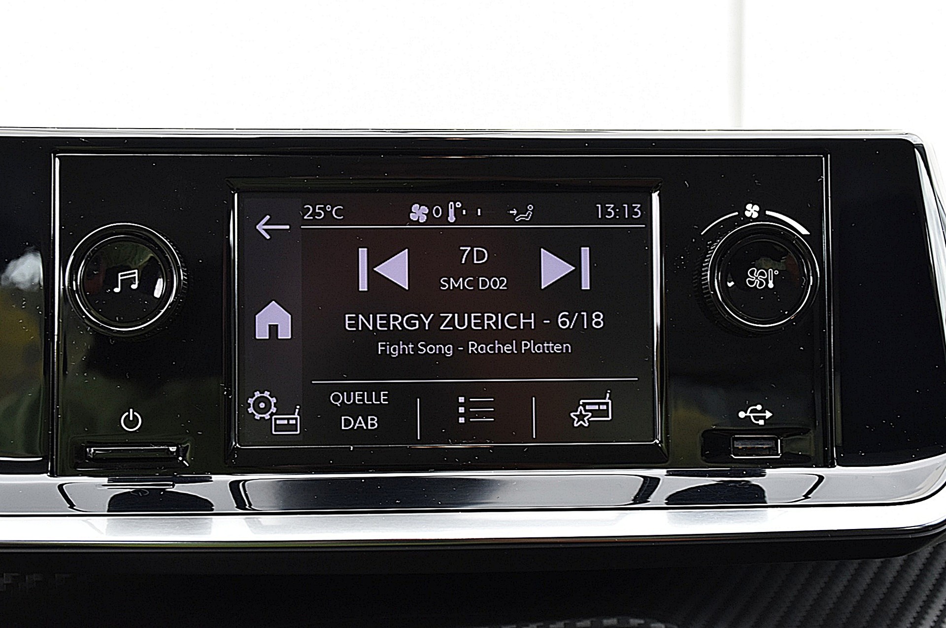 PEUGEOT 208 1.2 PureTech Like-image-12