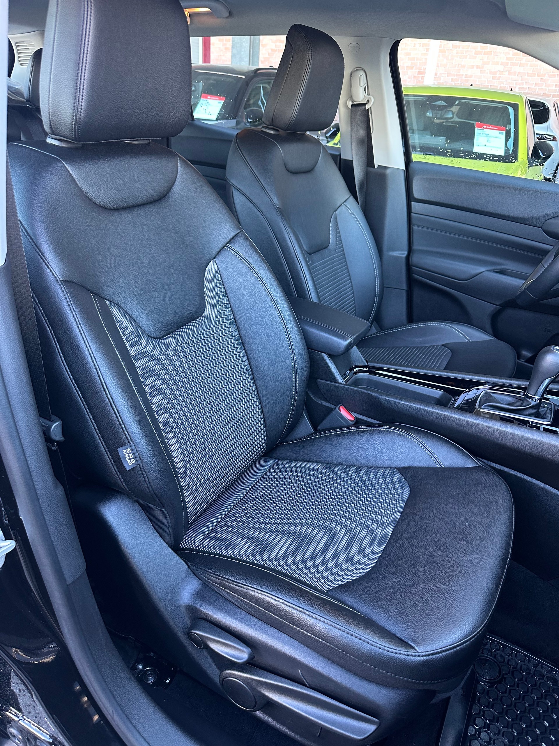JEEP Compass 4x2 1.5 T MHEV Swiss Altitude-image-6