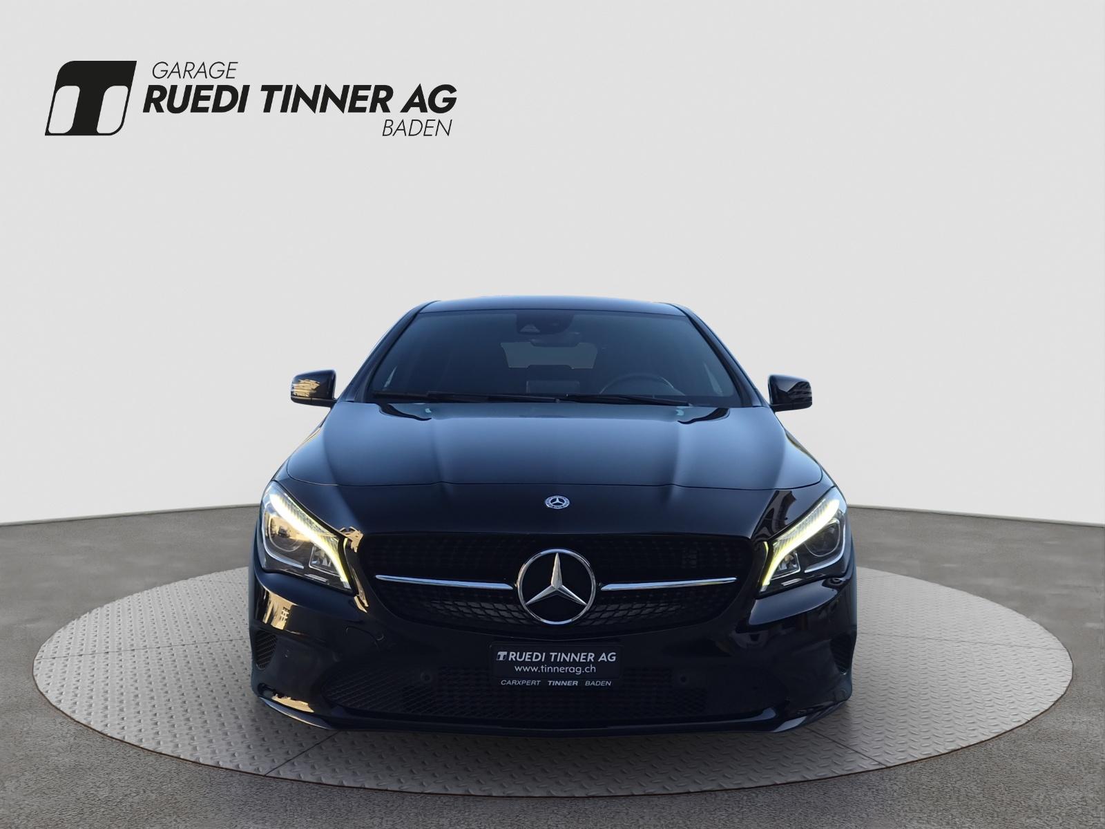 MERCEDES-BENZ CLA 200 Night Star Shooting Brake-image-1