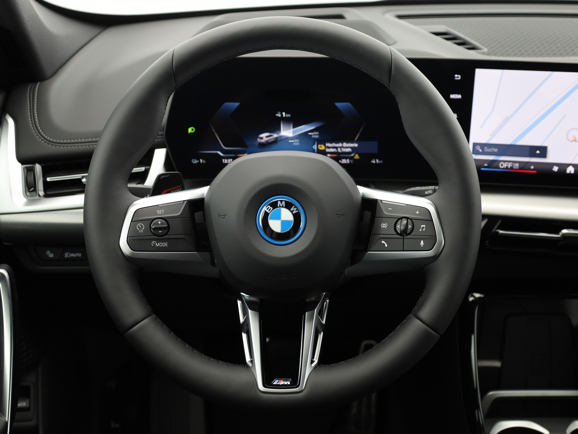 BMW iX1 eDrive 20 M Sport-image-19