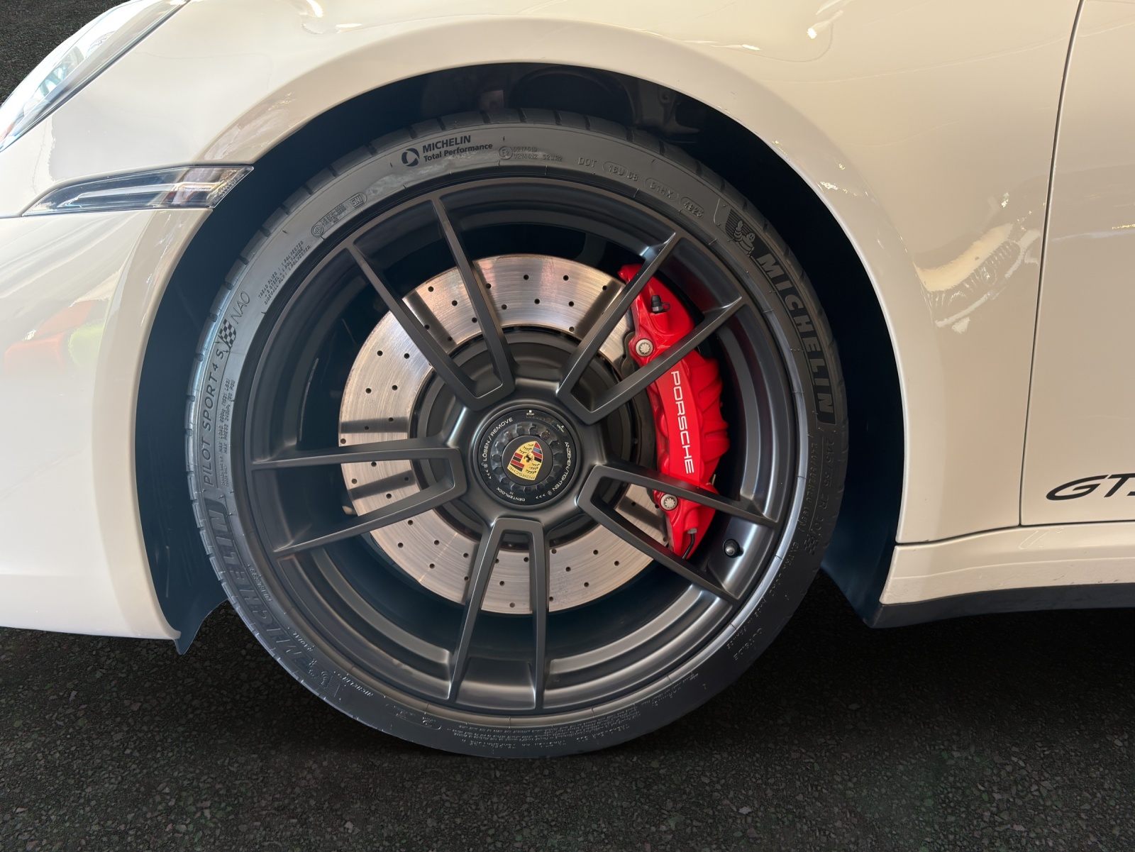 PORSCHE 911 Cabriolet 3.0 Carrera GTS PDK / CH-Auslieferung-image-7