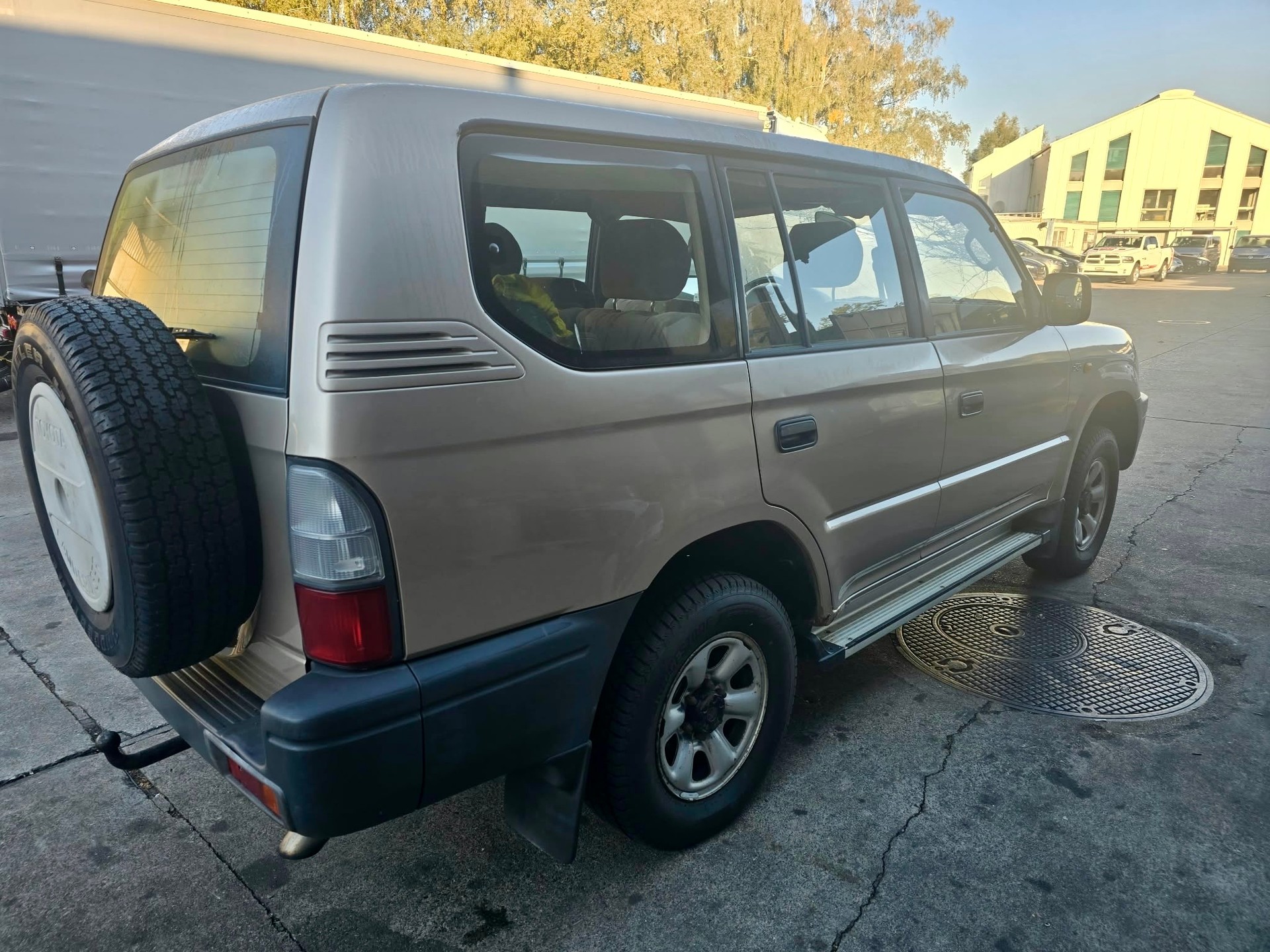 TOYOTA Land Cruiser 300 3.0 TD VX-image-2