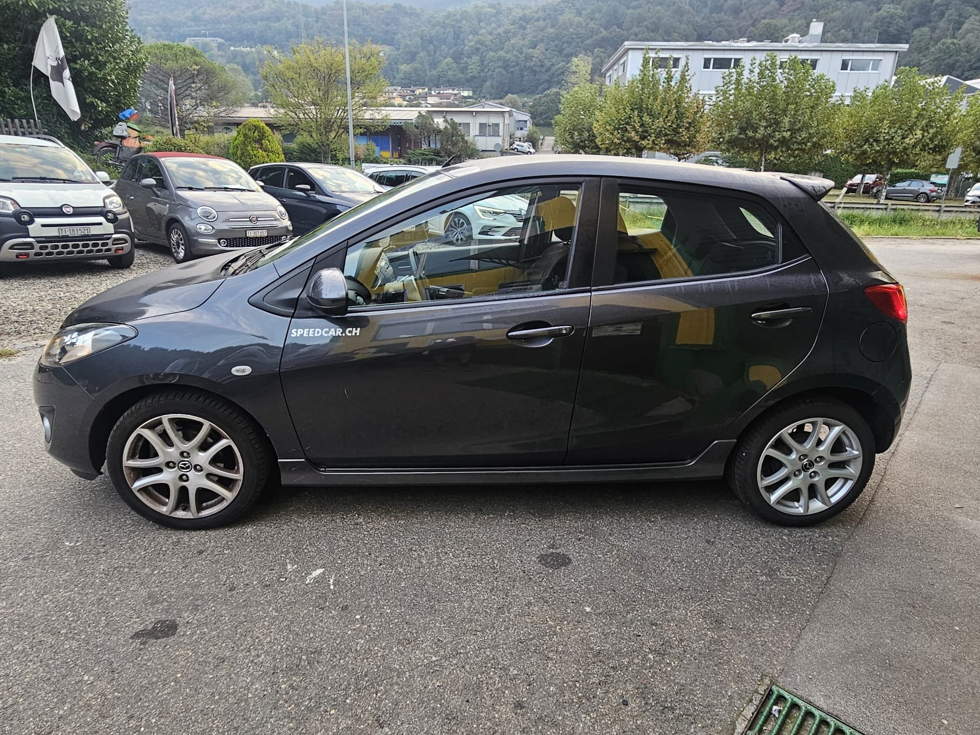 MAZDA 2 1.5i 16V Sport-image-2