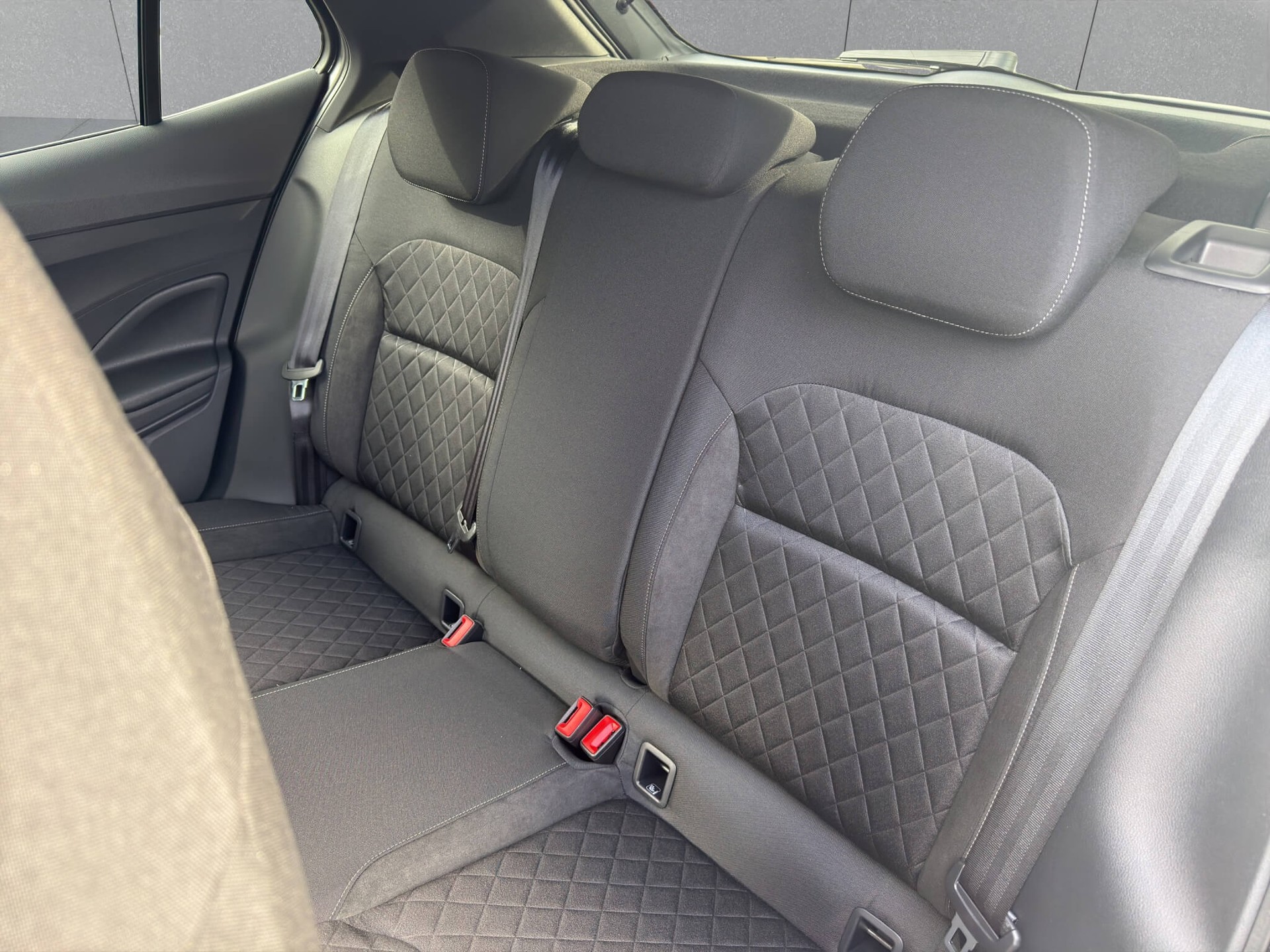 SKODA Fabia 1.0 TSI Dynamic DSG-image-12