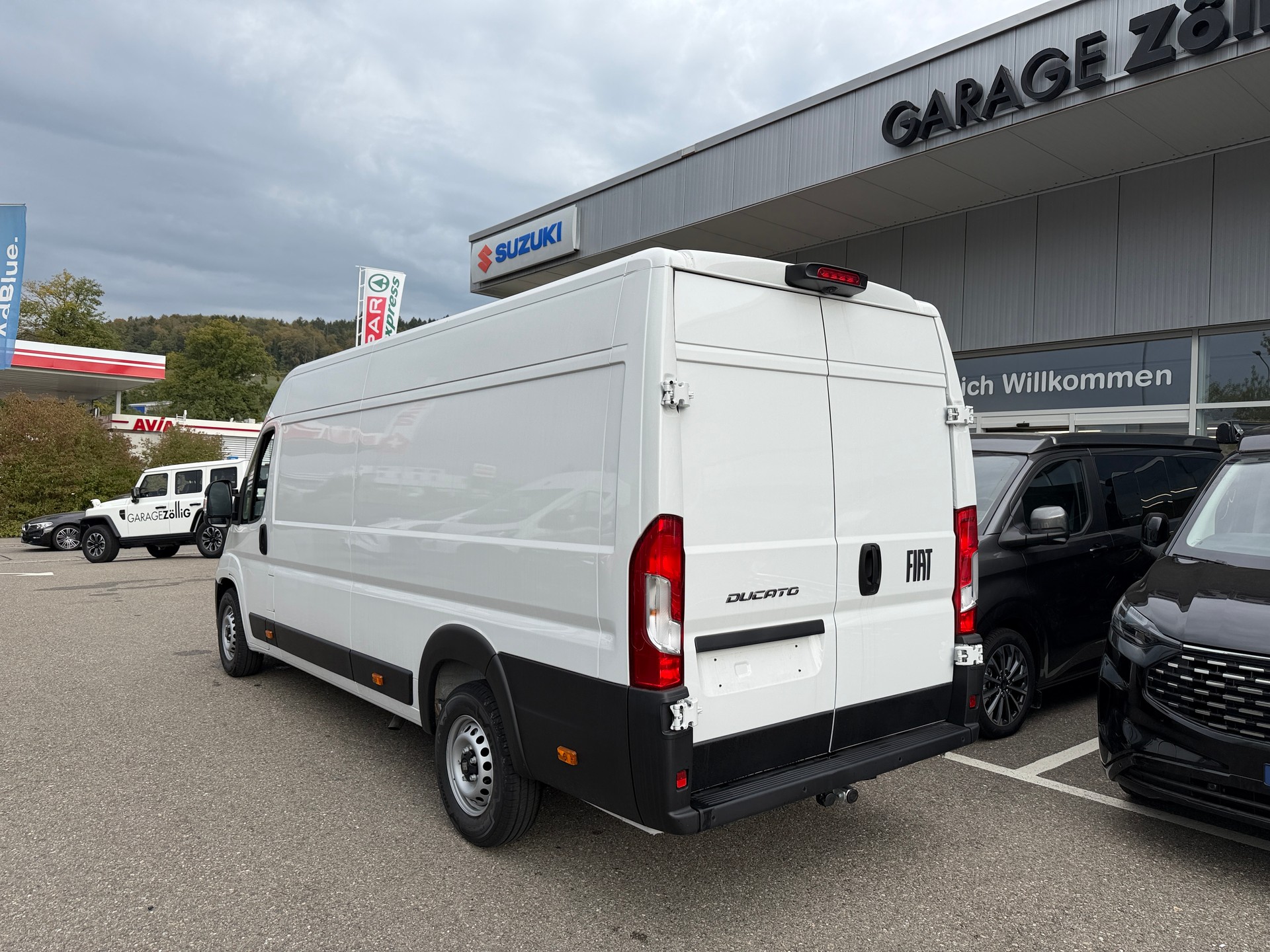 FIAT Ducato Maxi 35 L4H2 MTJ 140 PS Doppelblattfedern AHK Holzboden 270° Tür Kamera-image-3