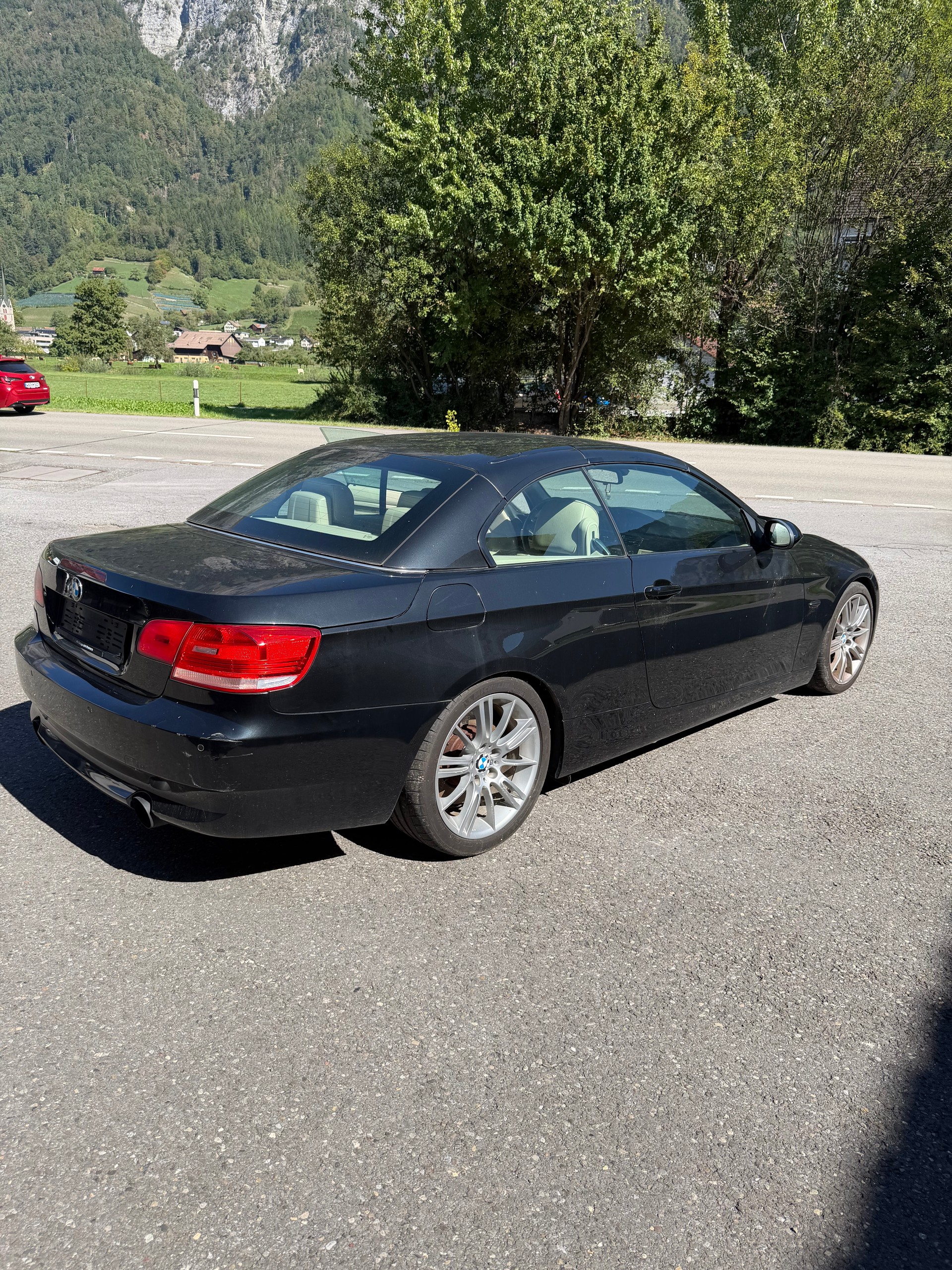 BMW 335i Grail Ab Kat.-image-3