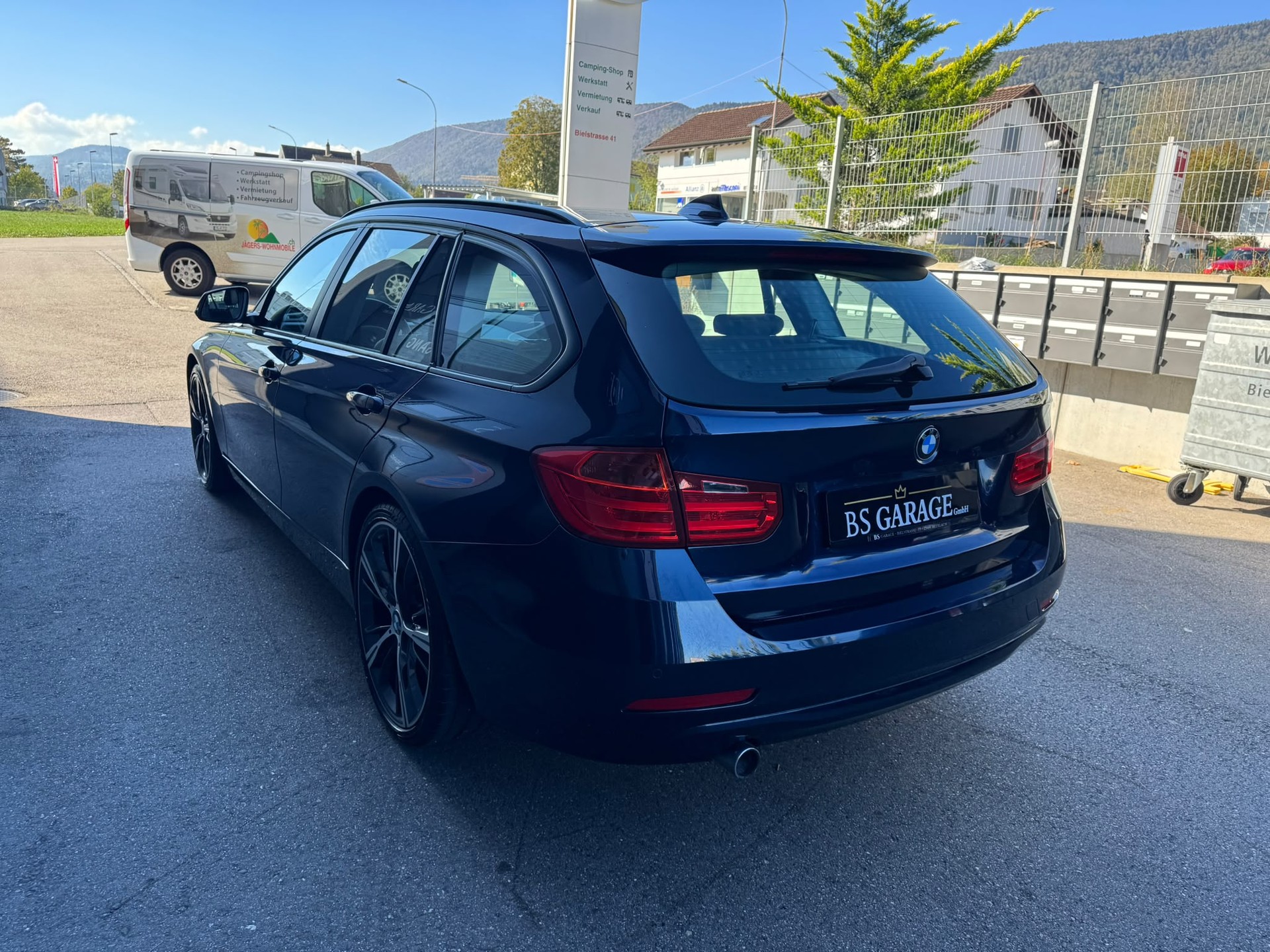 BMW 320d Touring Steptronic-image-5