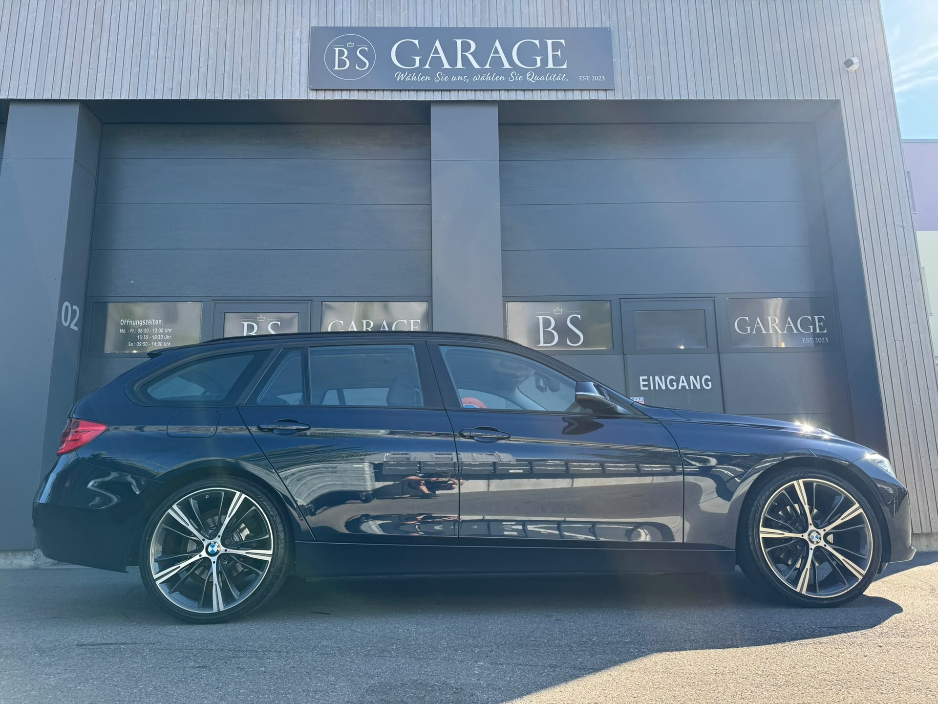BMW 320d Touring Steptronic-image-13