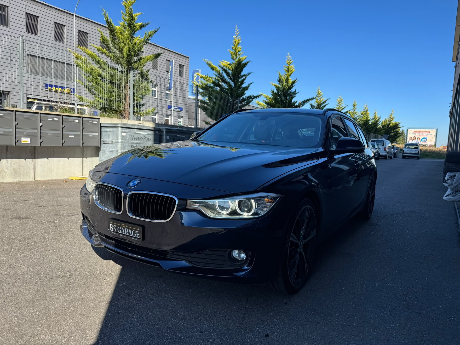 BMW 320d Touring Steptronic-image-1