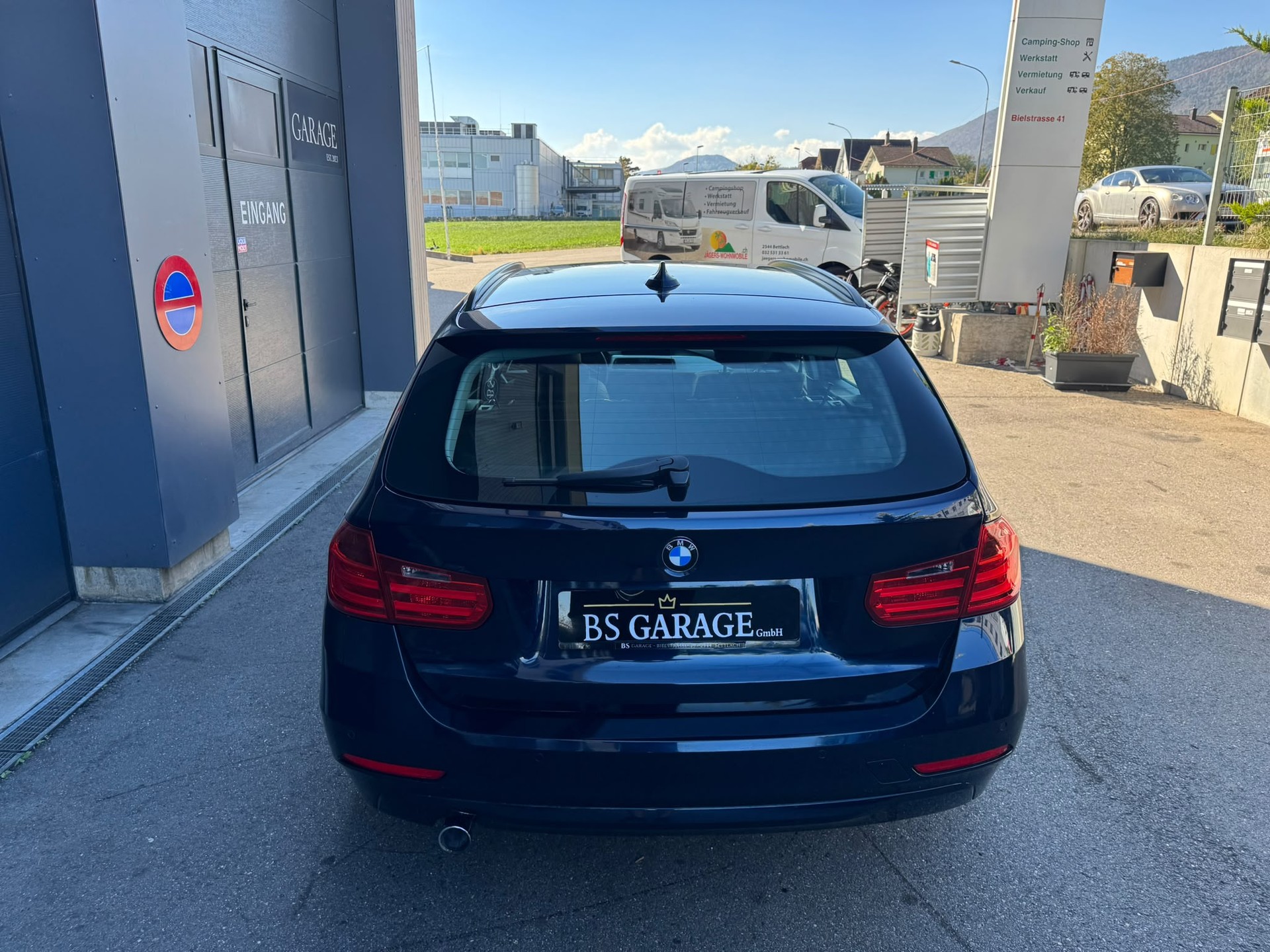 BMW 320d Touring Steptronic-image-6