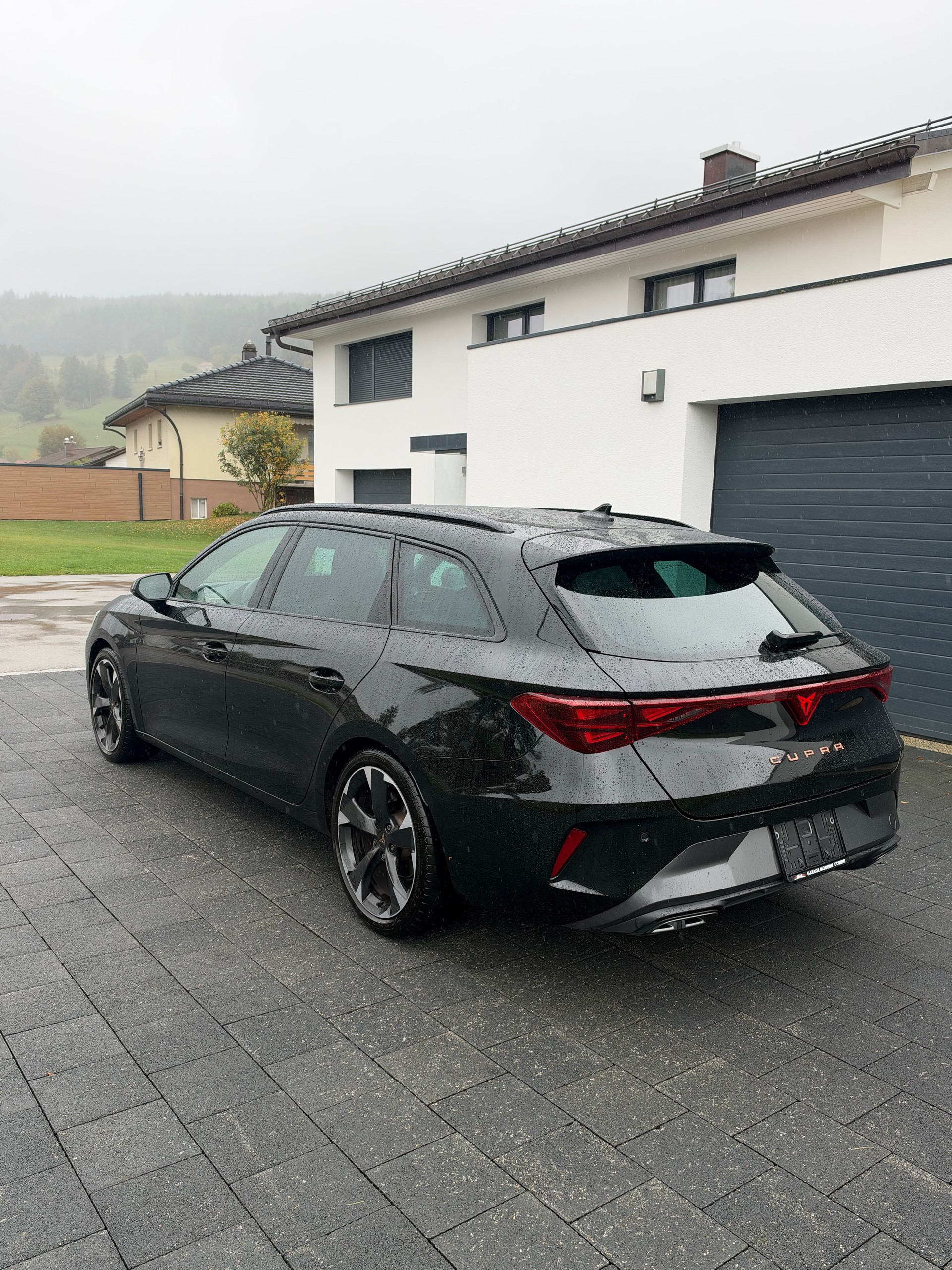 CUPRA LEON ST 1.5 eTSI DSG-image-6