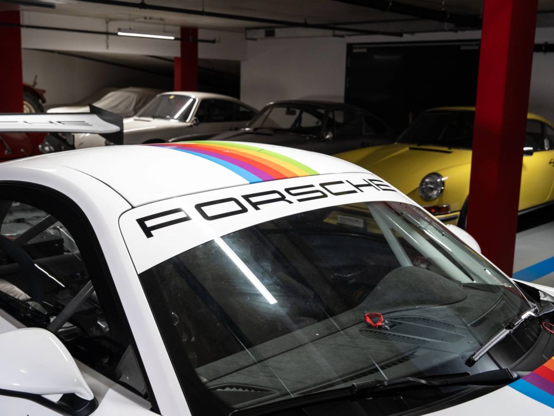 PORSCHE 911 GT2 RS Clubsport-image-11