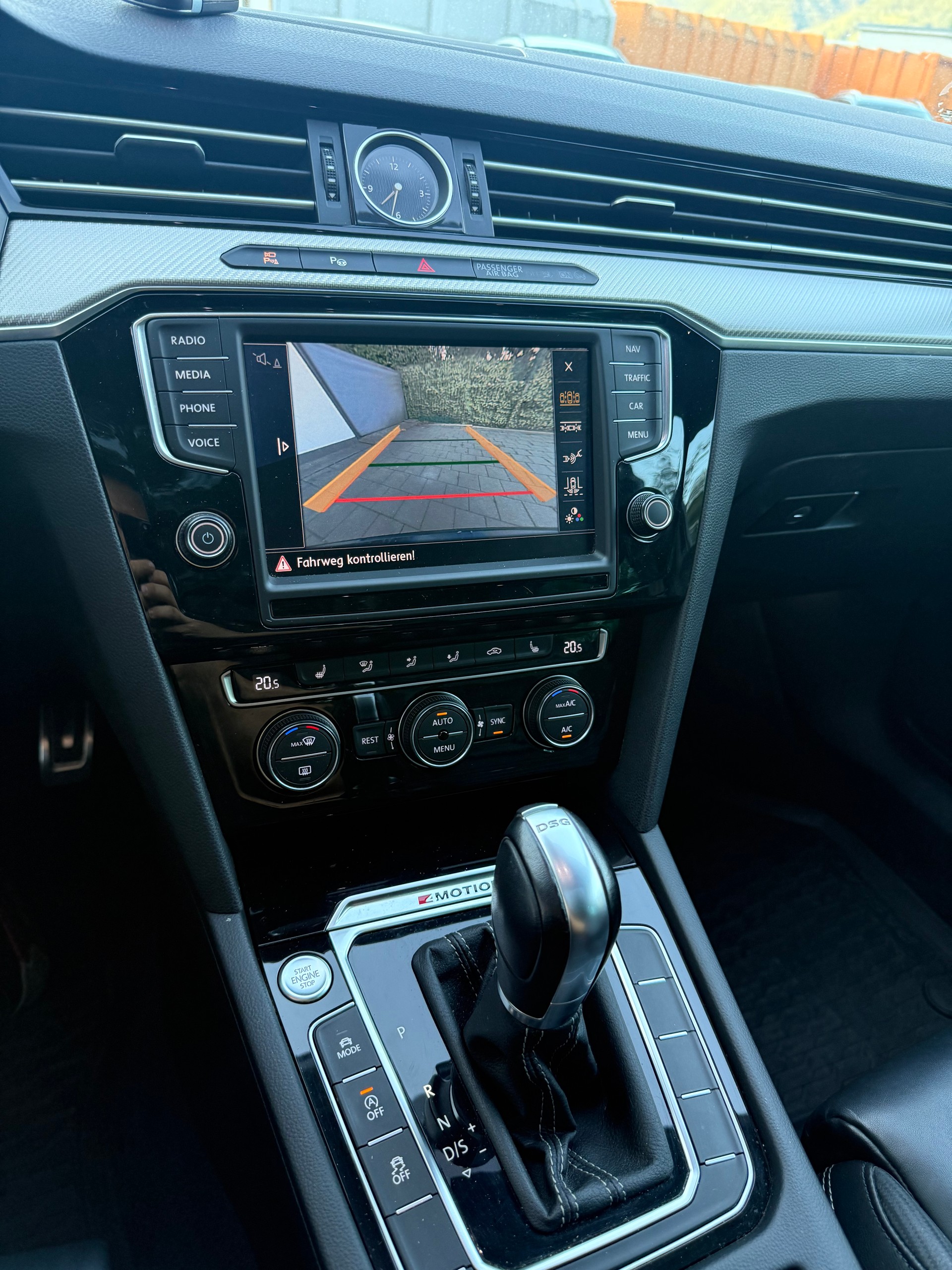 VW Passat Variant 2.0 TDI BMT High. DSG 4Motion-image-20