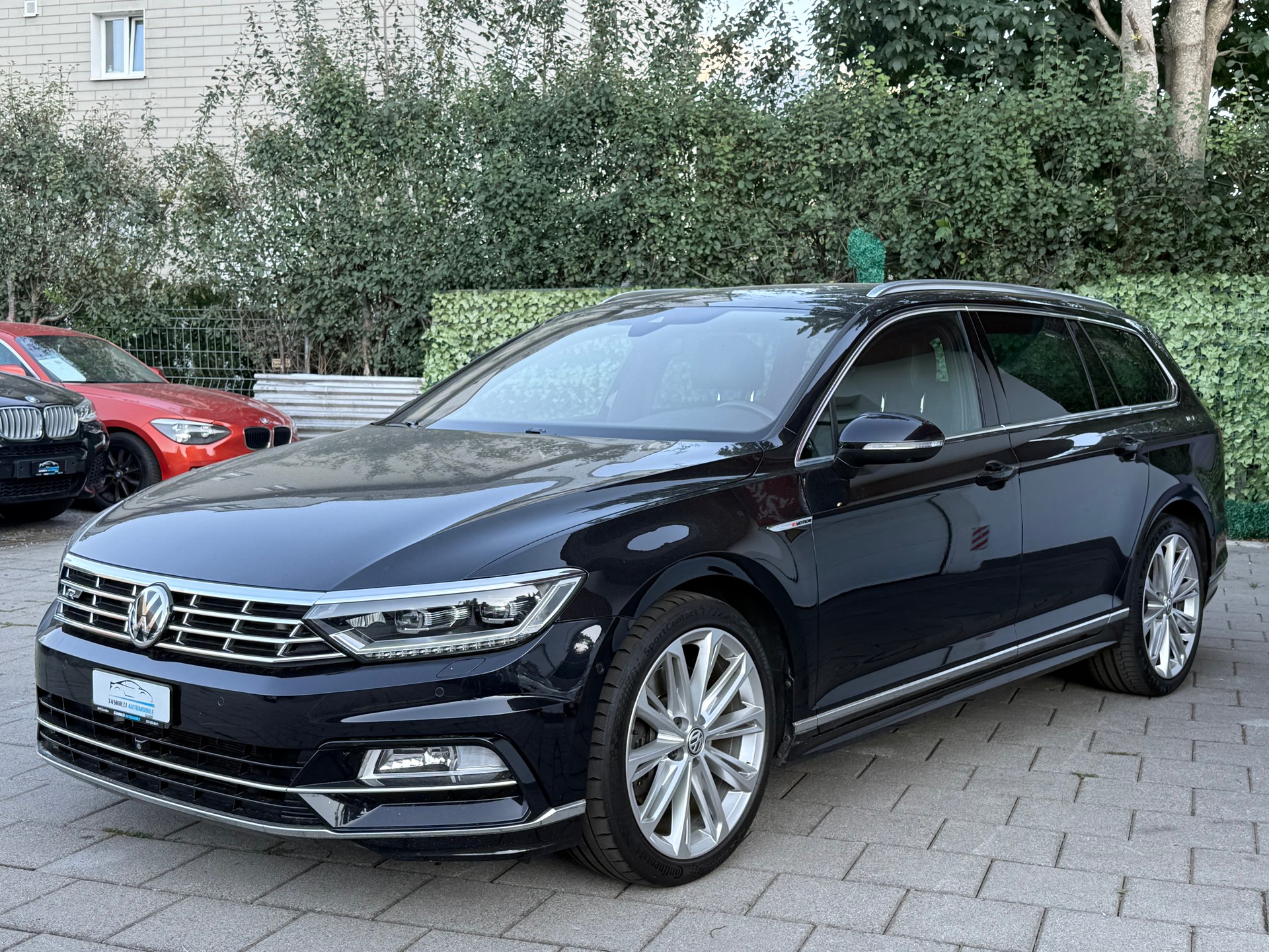 VW Passat Variant 2.0 TDI BMT High. DSG 4Motion-image-3