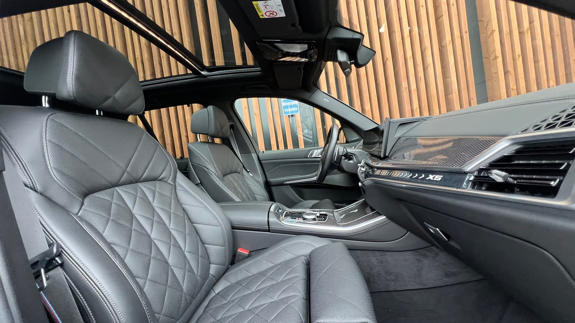 BMW X5 xDRIVE 48V 40i M SPORT PRO BLACK STEPTRONIC l 381 PS-image-24
