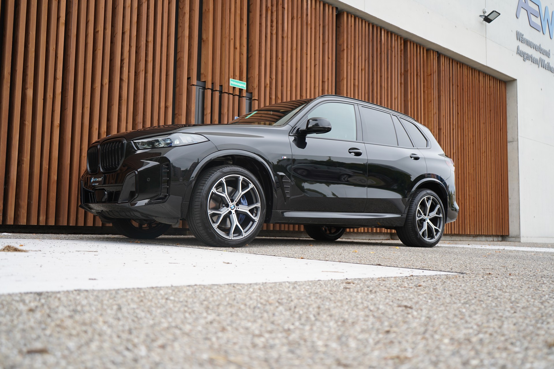 BMW X5 xDRIVE 48V 40i M SPORT PRO BLACK STEPTRONIC l 381 PS-image-4