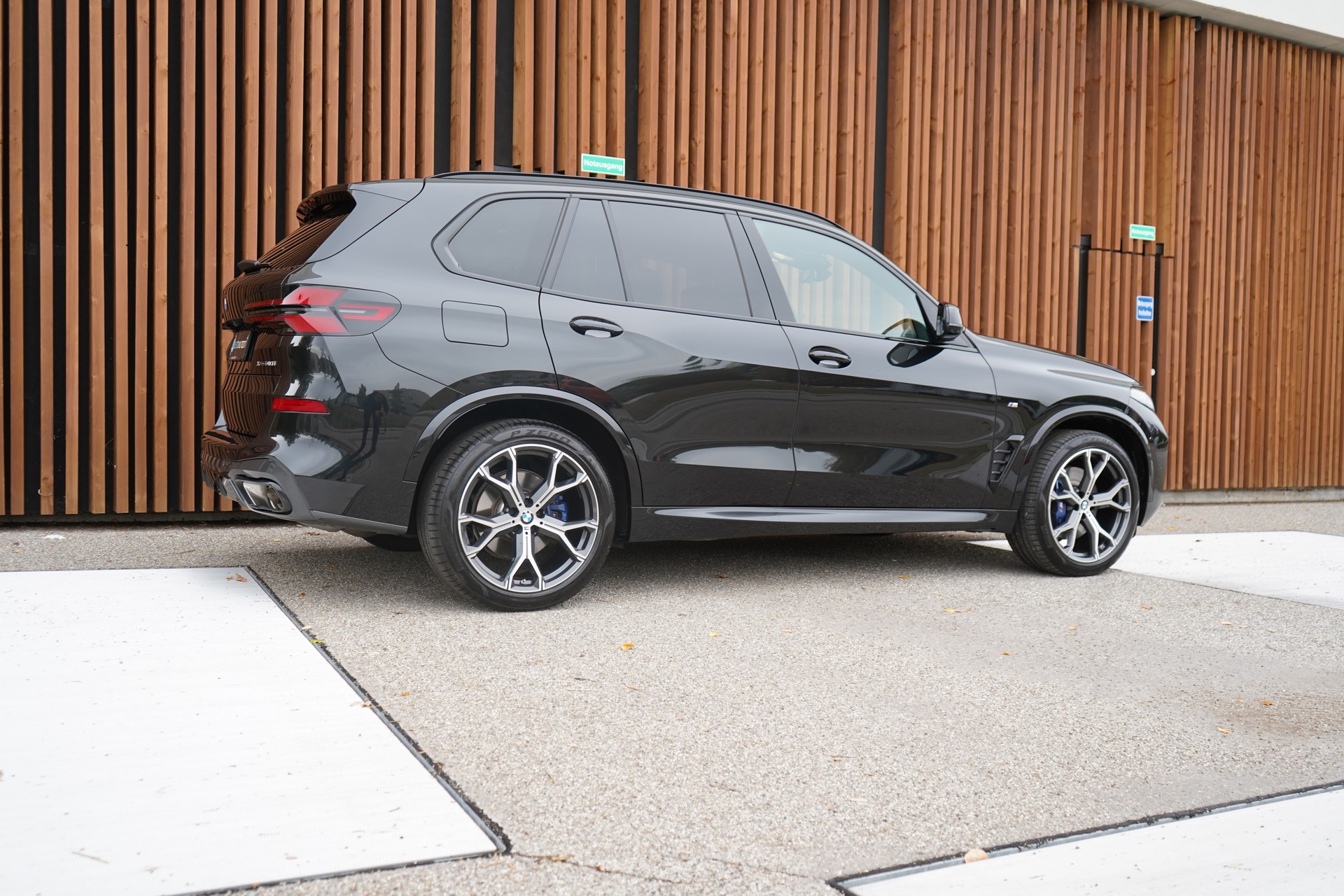 BMW X5 xDRIVE 48V 40i M SPORT PRO BLACK STEPTRONIC l 381 PS-image-8