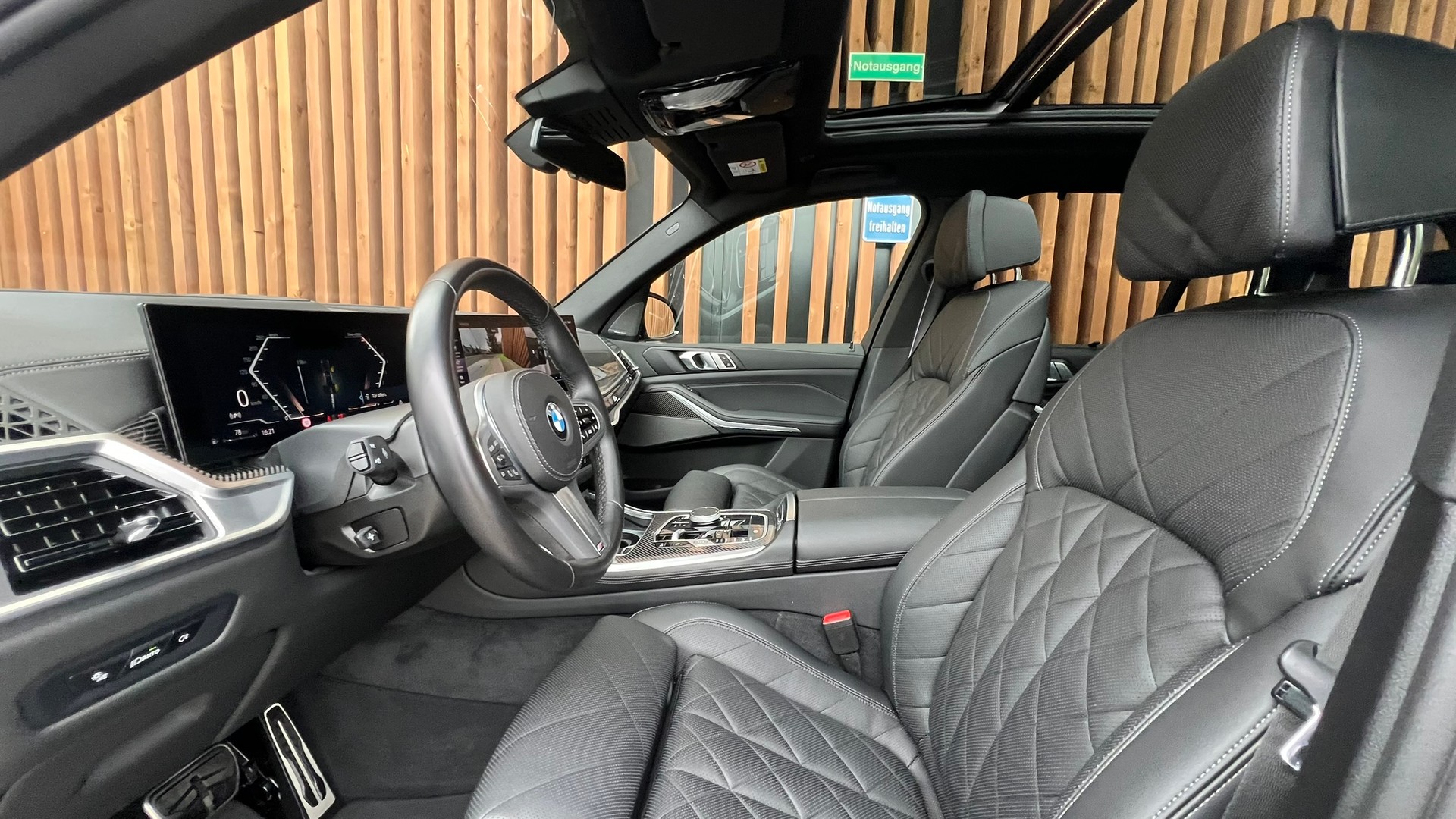 BMW X5 xDRIVE 48V 40i M SPORT PRO BLACK STEPTRONIC l 381 PS-image-26