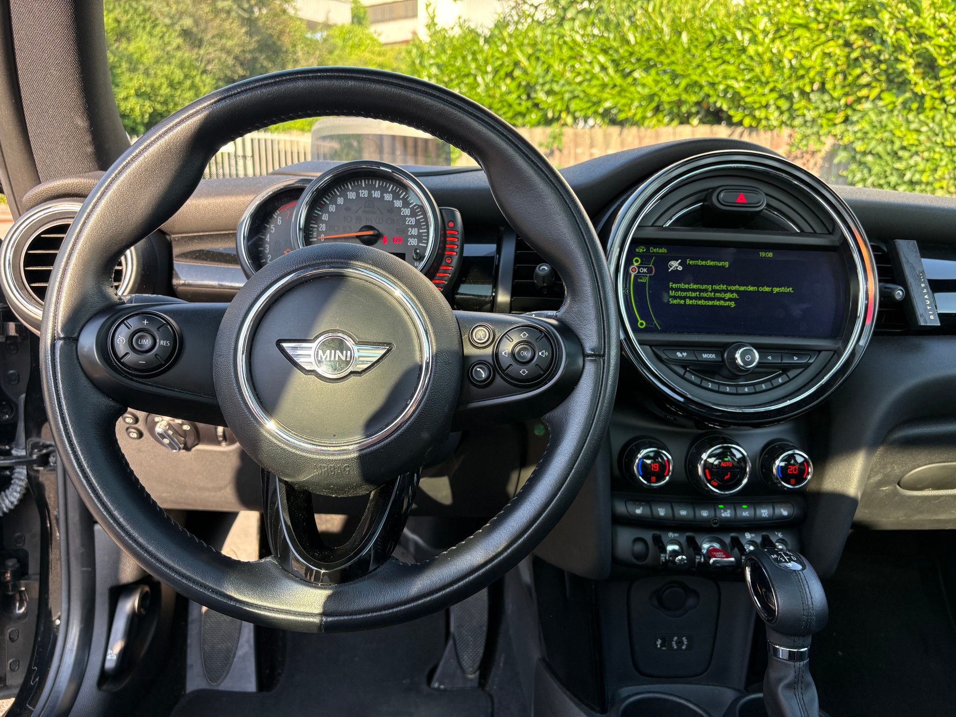 MINI 2.0i Cooper S-image-4
