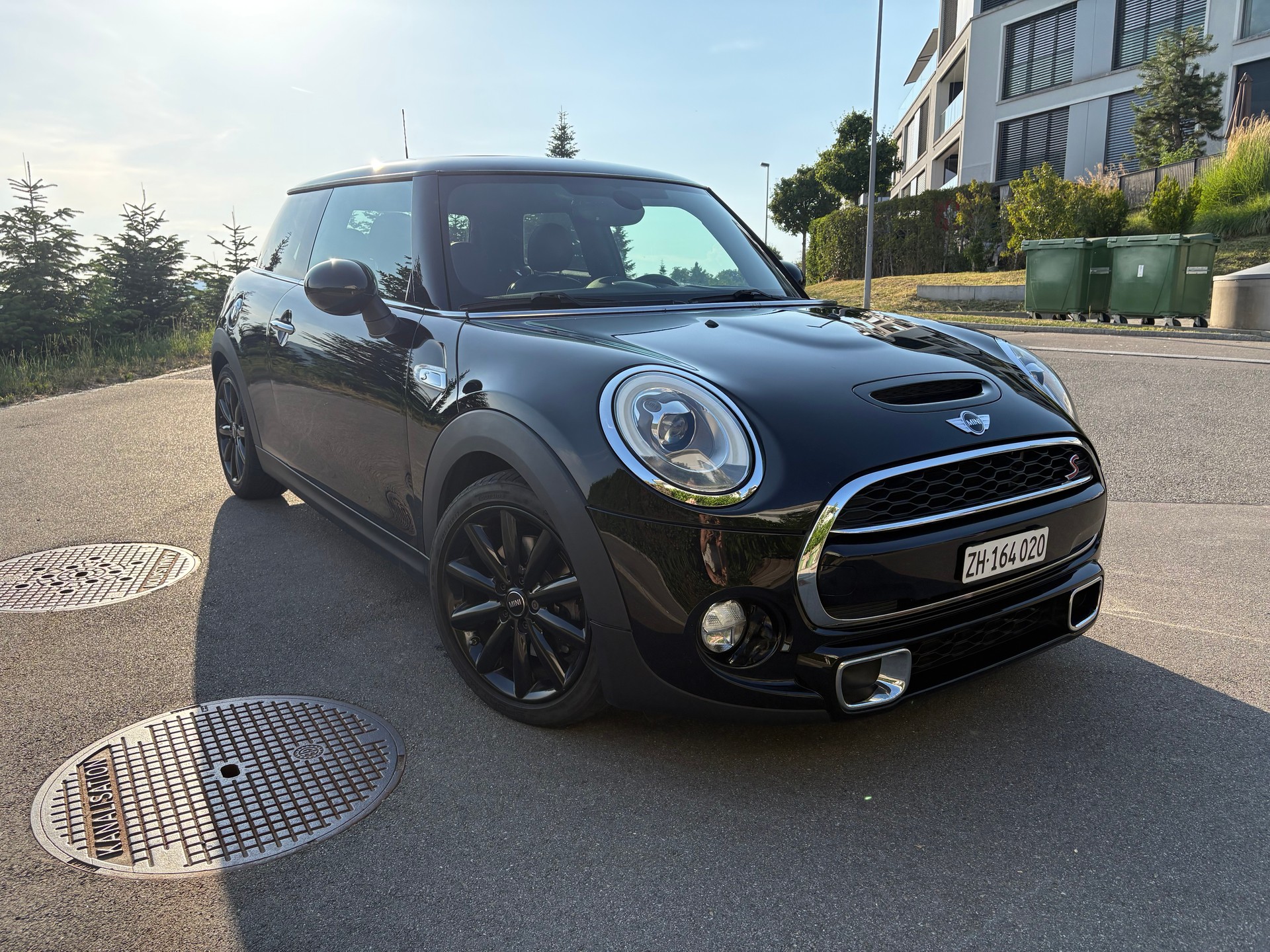 MINI 2.0i Cooper S-image-1