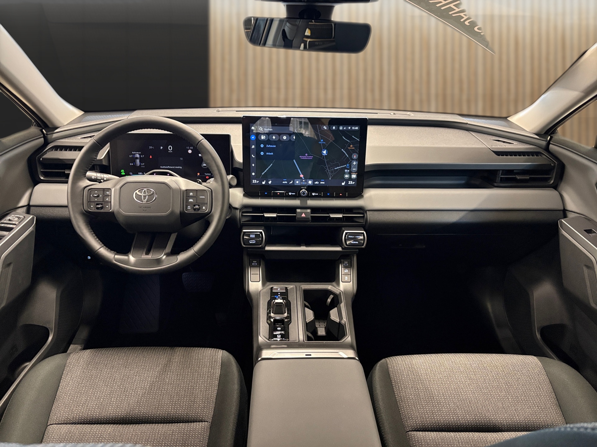 TOYOTA RAV-4 2.5 PHEV Style e-CVT FWD-image-10