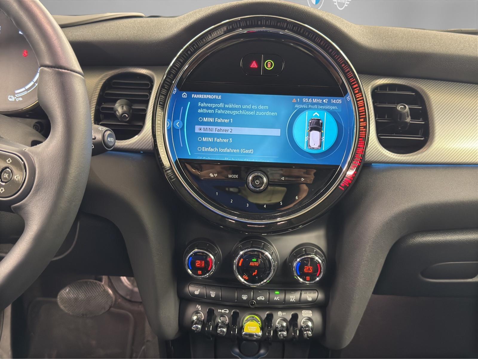 MINI F56 Cooper SE-image-17