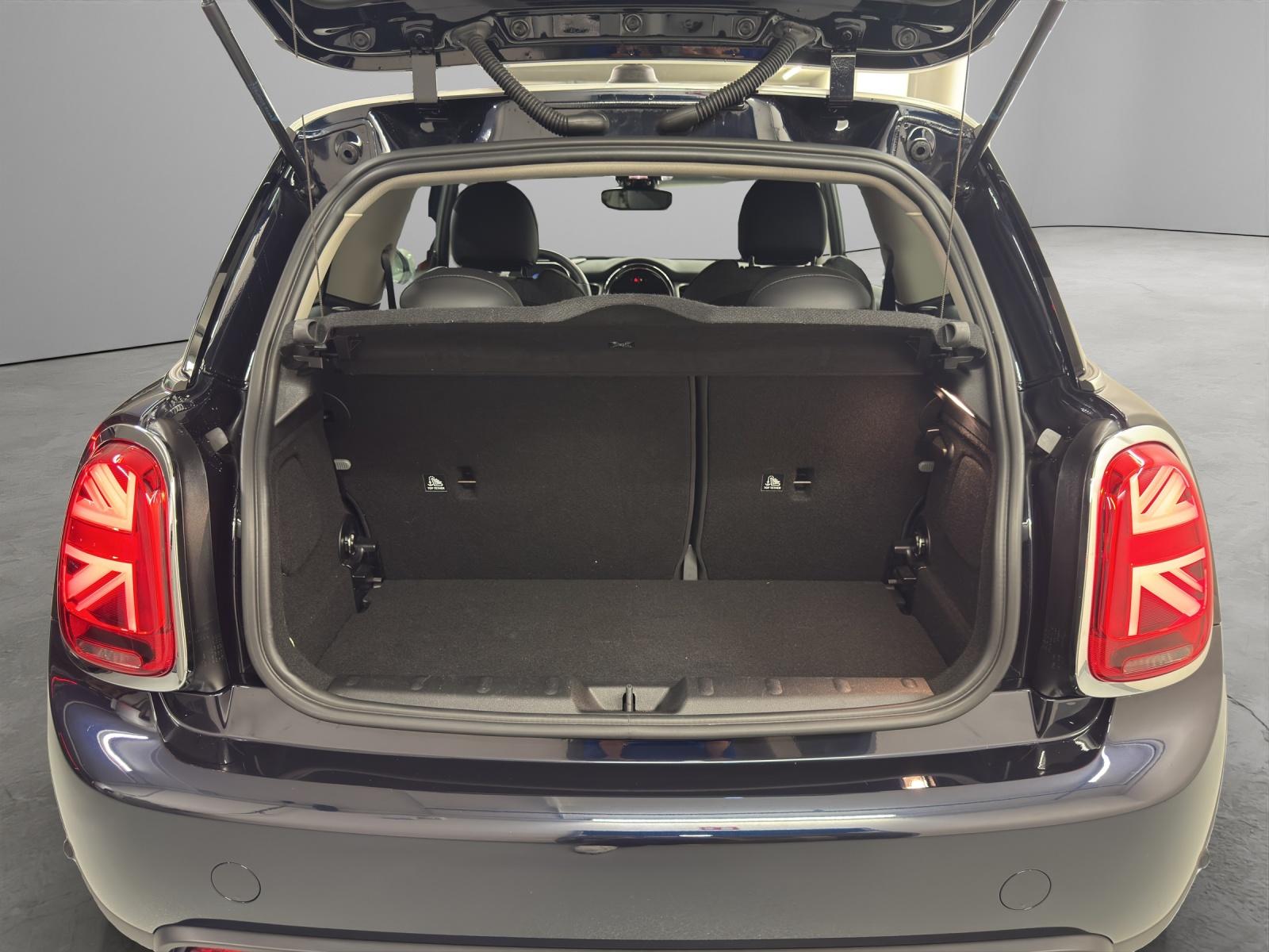 MINI F56 Cooper SE-image-8