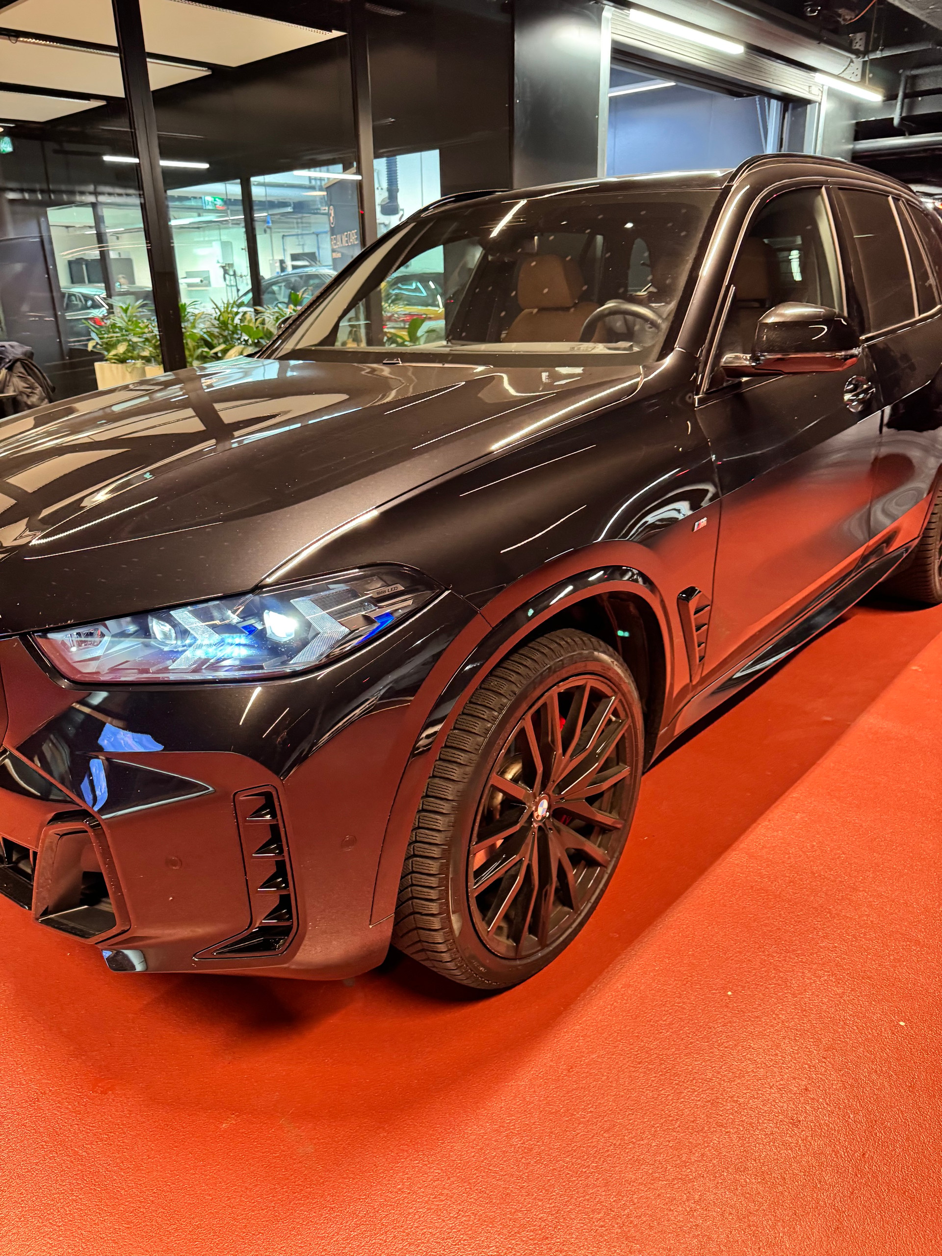 BMW 30d xDrive M Sport Pro Steptronic-image-1