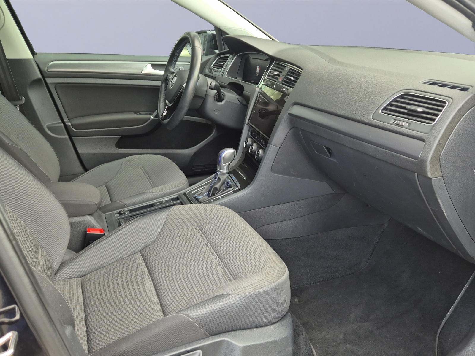 VW e-Golf-image-10