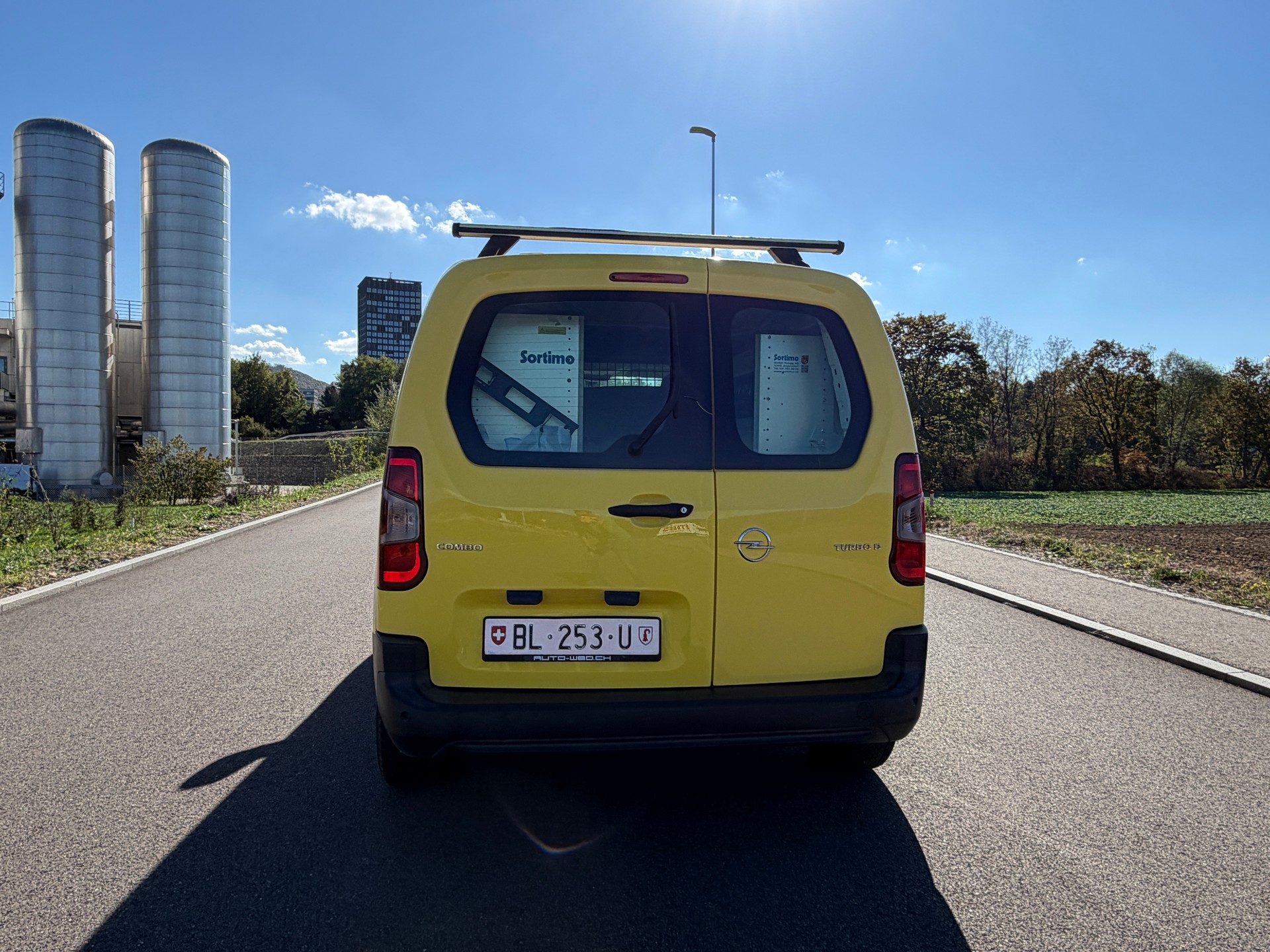 OPEL Combo 1.5 Cargo Enjoy s/s Erhöhte Nutzlast-image-10