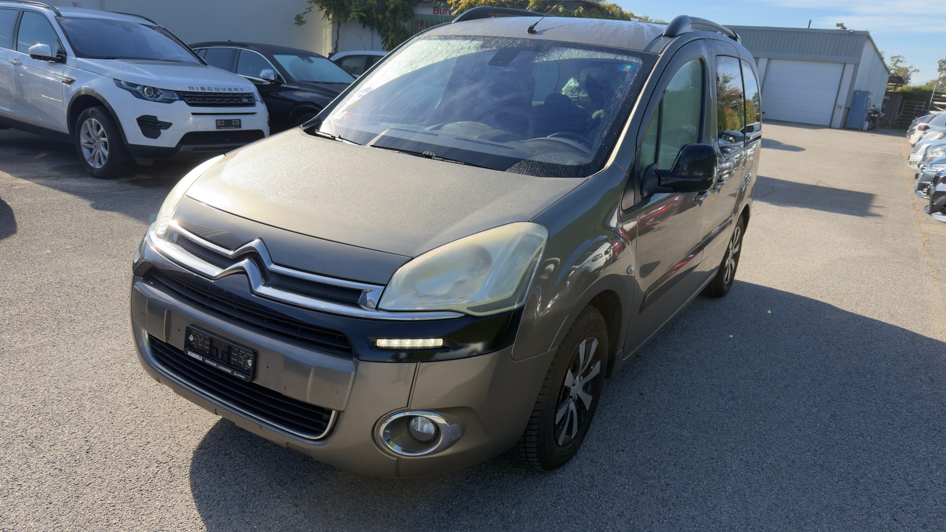 CITROEN Berlingo 1.6 e-HDi Exclusive EGS6-image-2